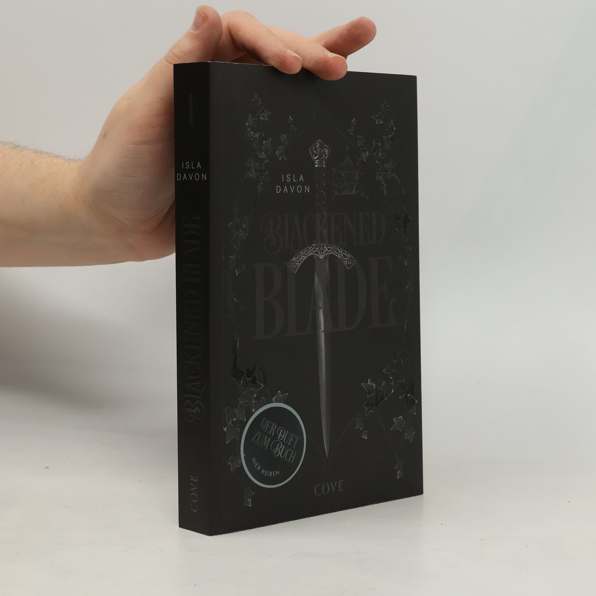 Blackened Blade 1: The Blackened Blade