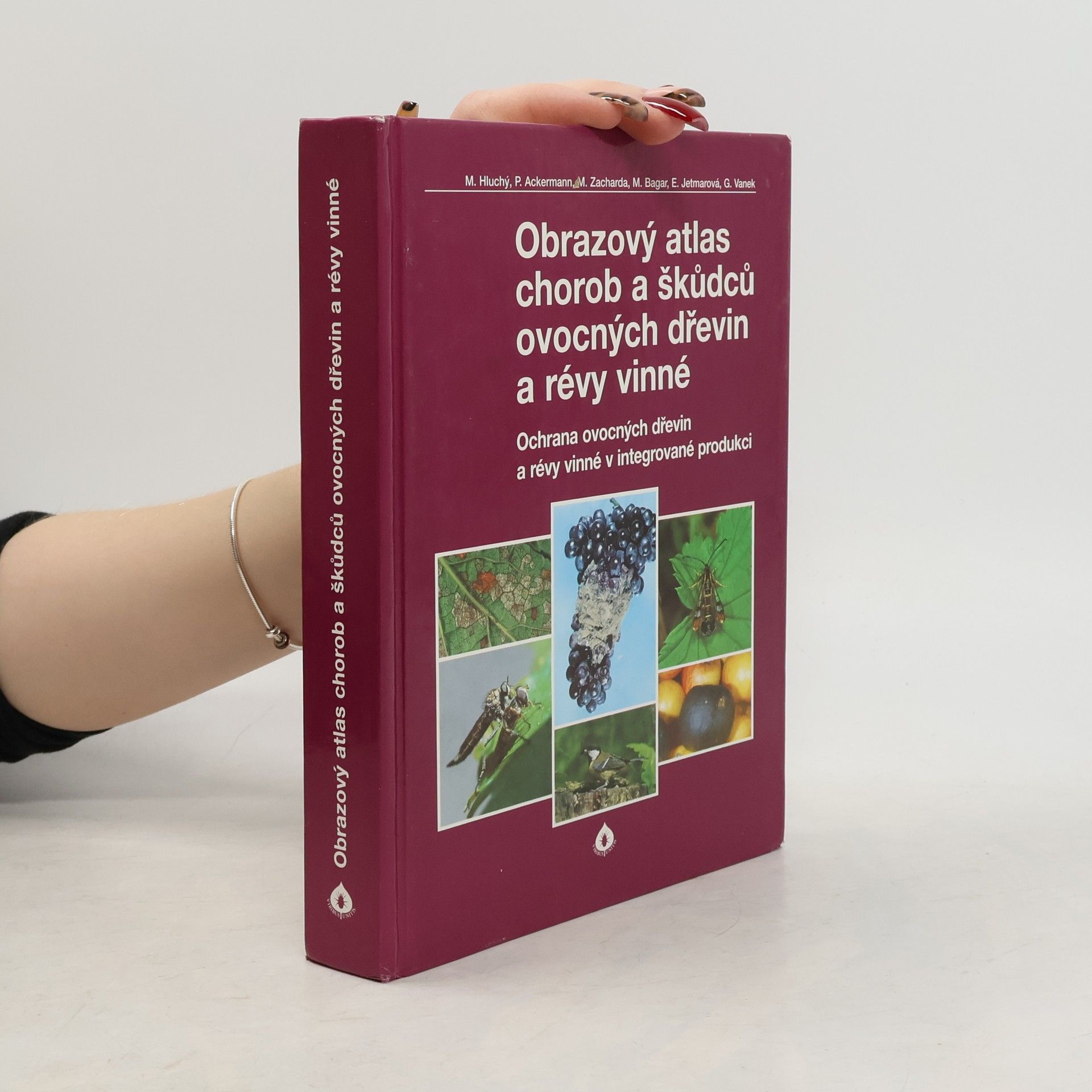 Obrazový atlas chorob a škůdců ovocných dřevin a révy vinné