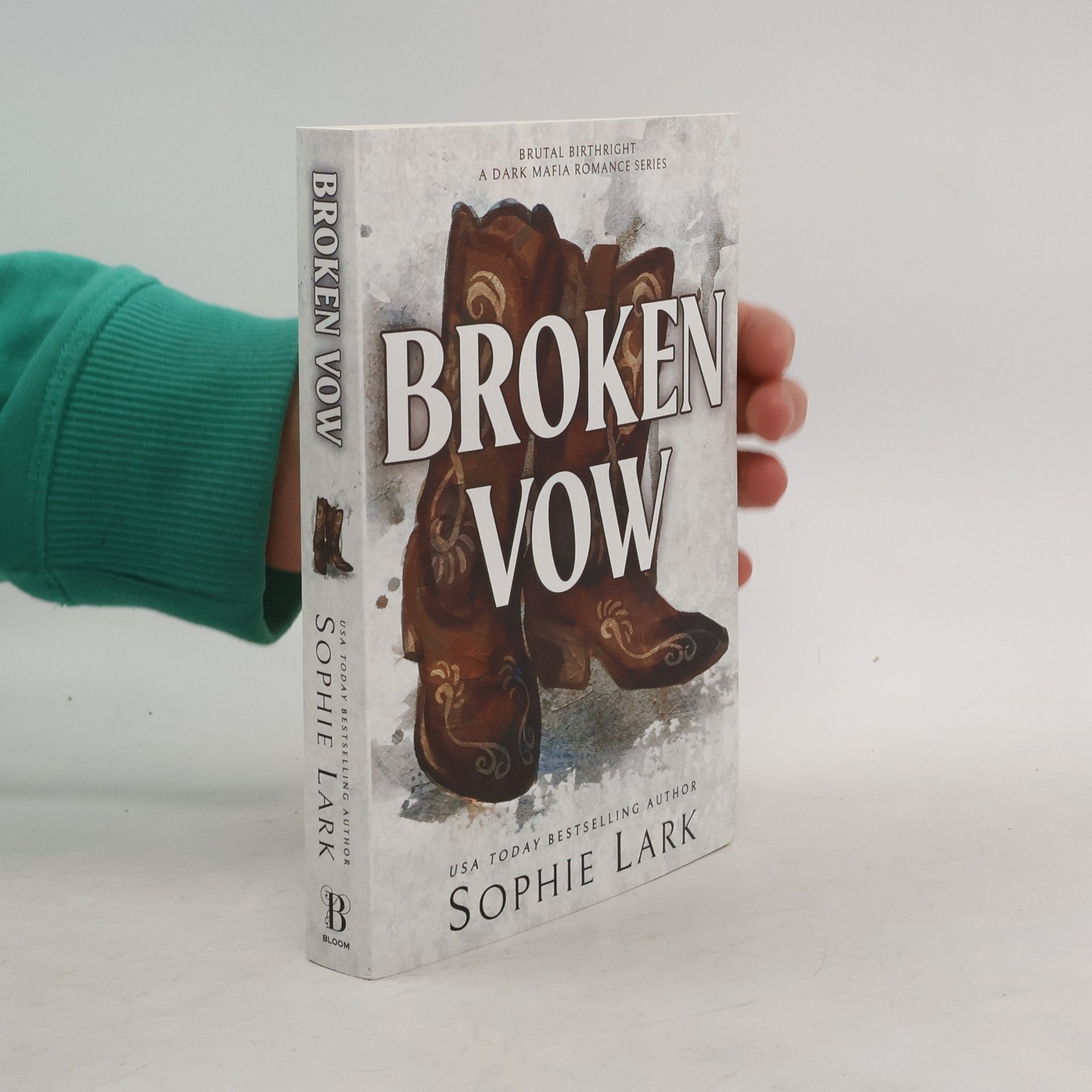 Sophie Lark Broken Vow