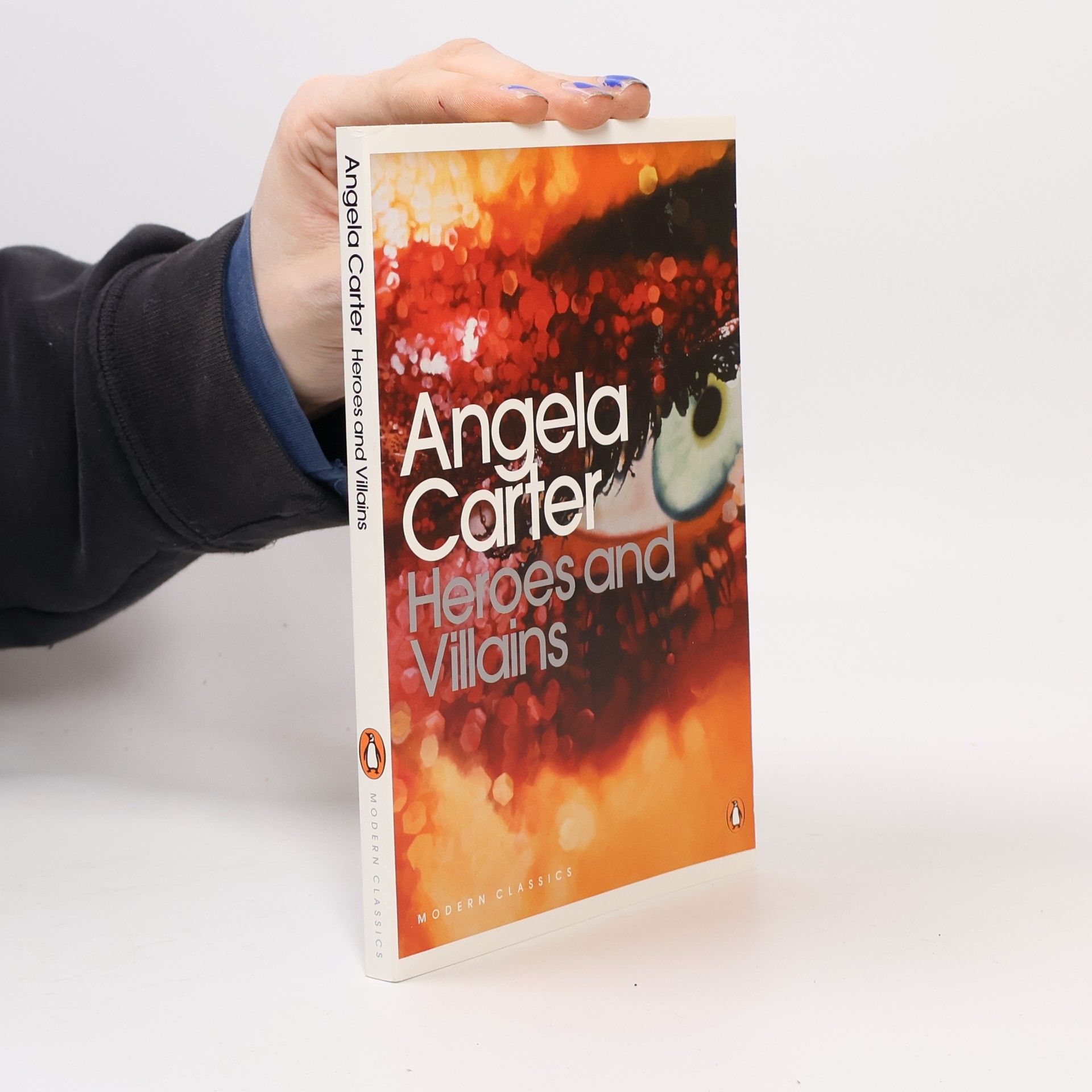 Angela Carter Heroes and Villains