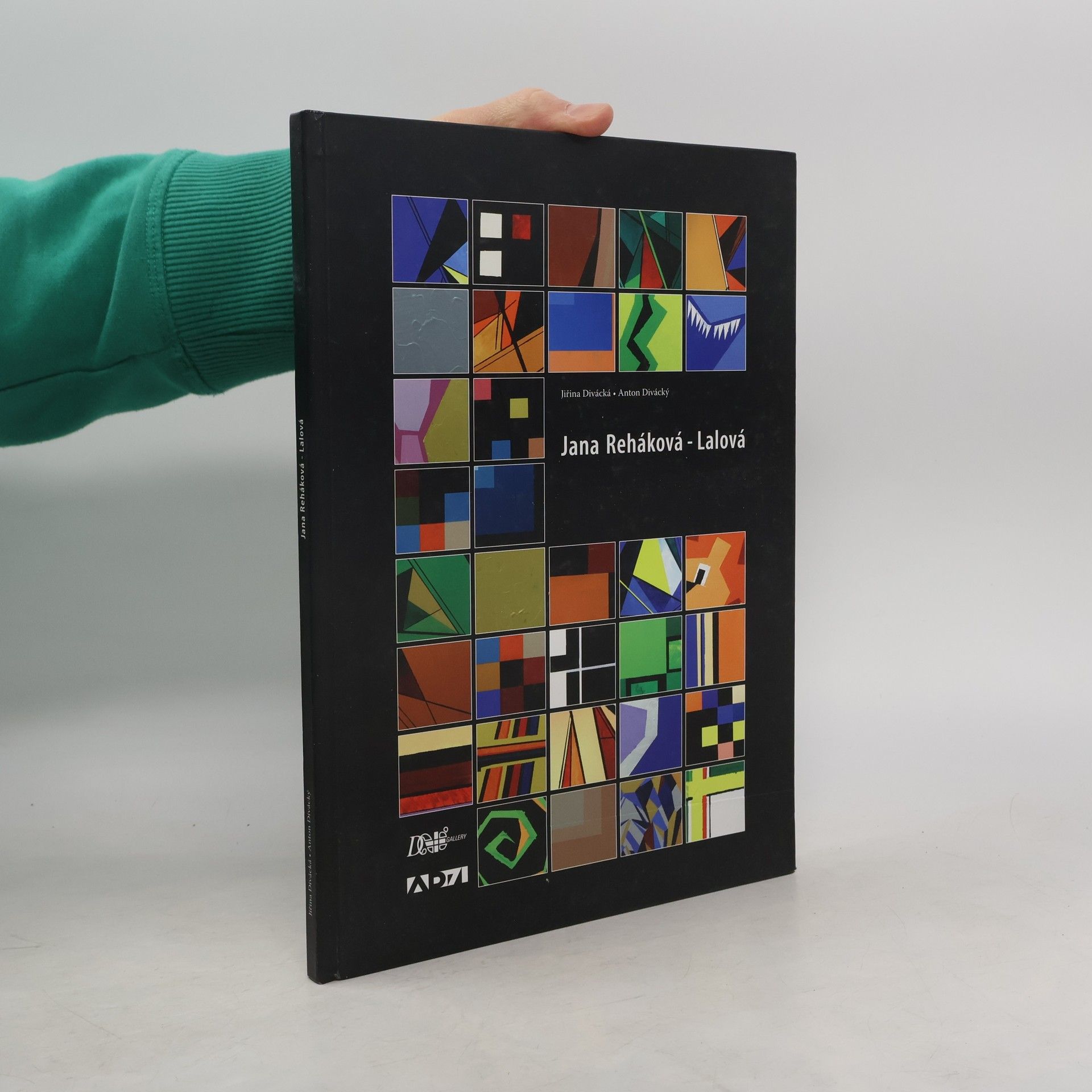 Noémi Kolčáková - Szakállová, M. R. Štefánik a jeho múzy