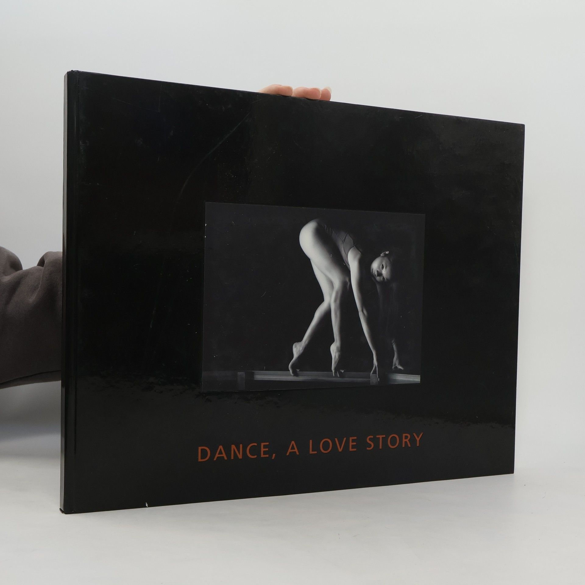 Günther Egger Dance, A Love Story