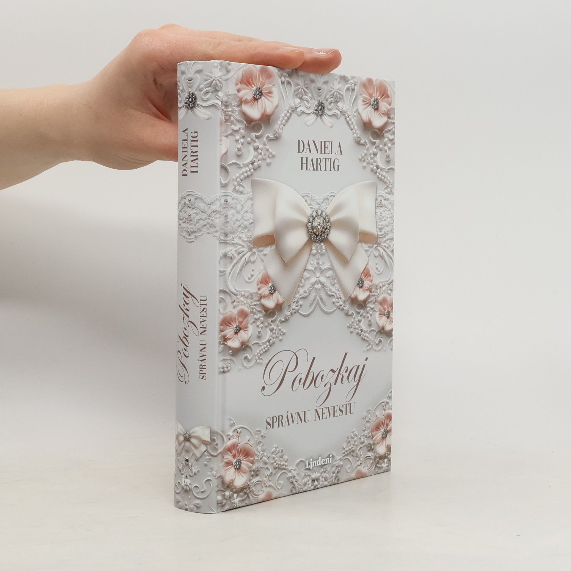 Daniela Hartig Pobozkaj správnu nevestu
