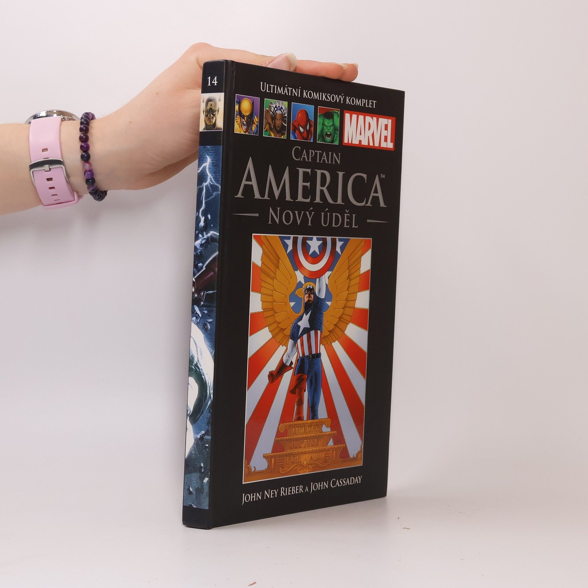 Ultimátní komixový komplet 14. Captain America. Nový úděl