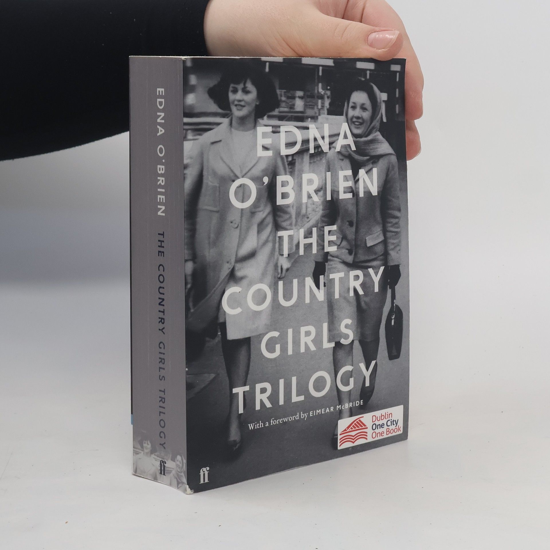 Edna O. Brien The Country Girls Trilogy