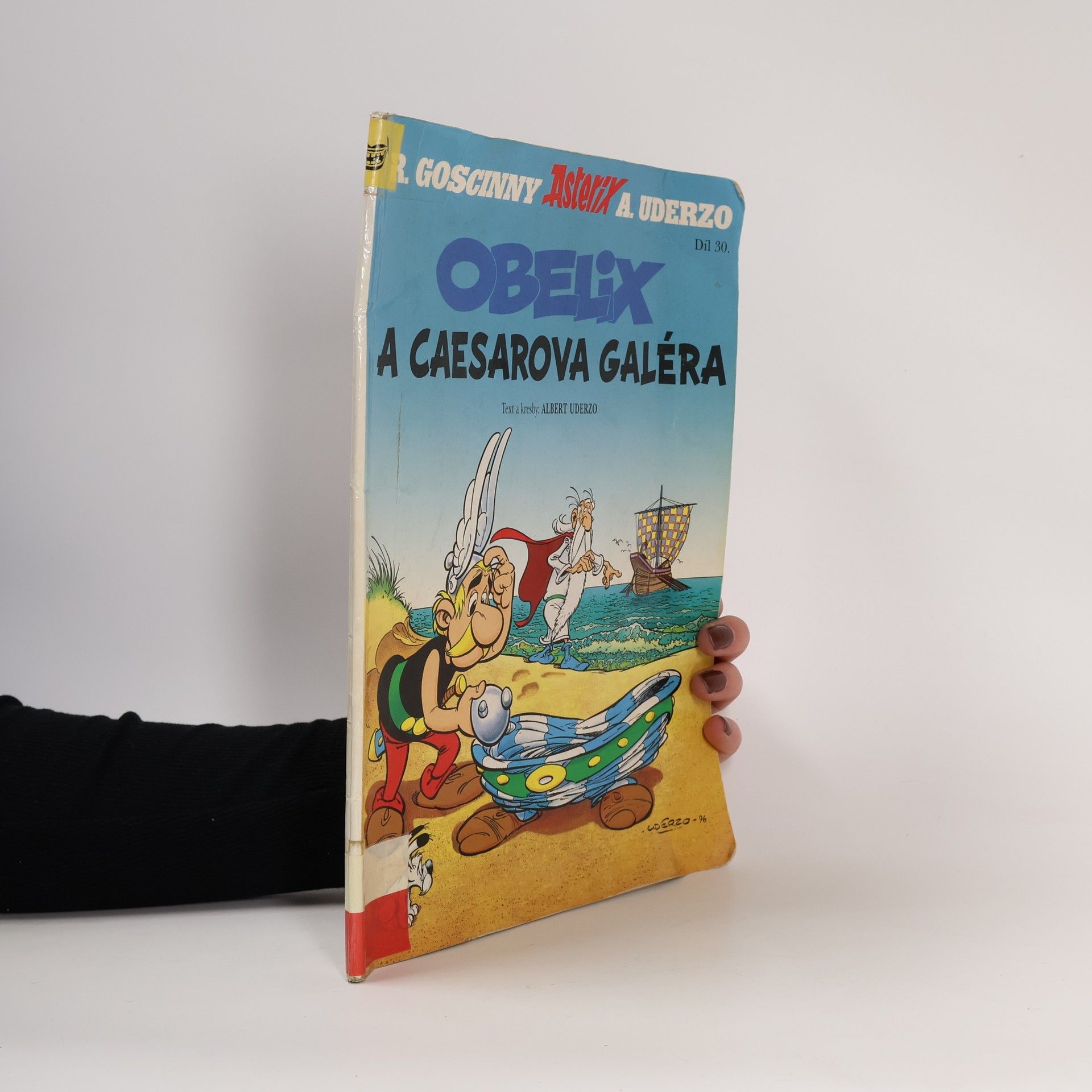 Albert Uderzo Obelix a Caesarova galéra