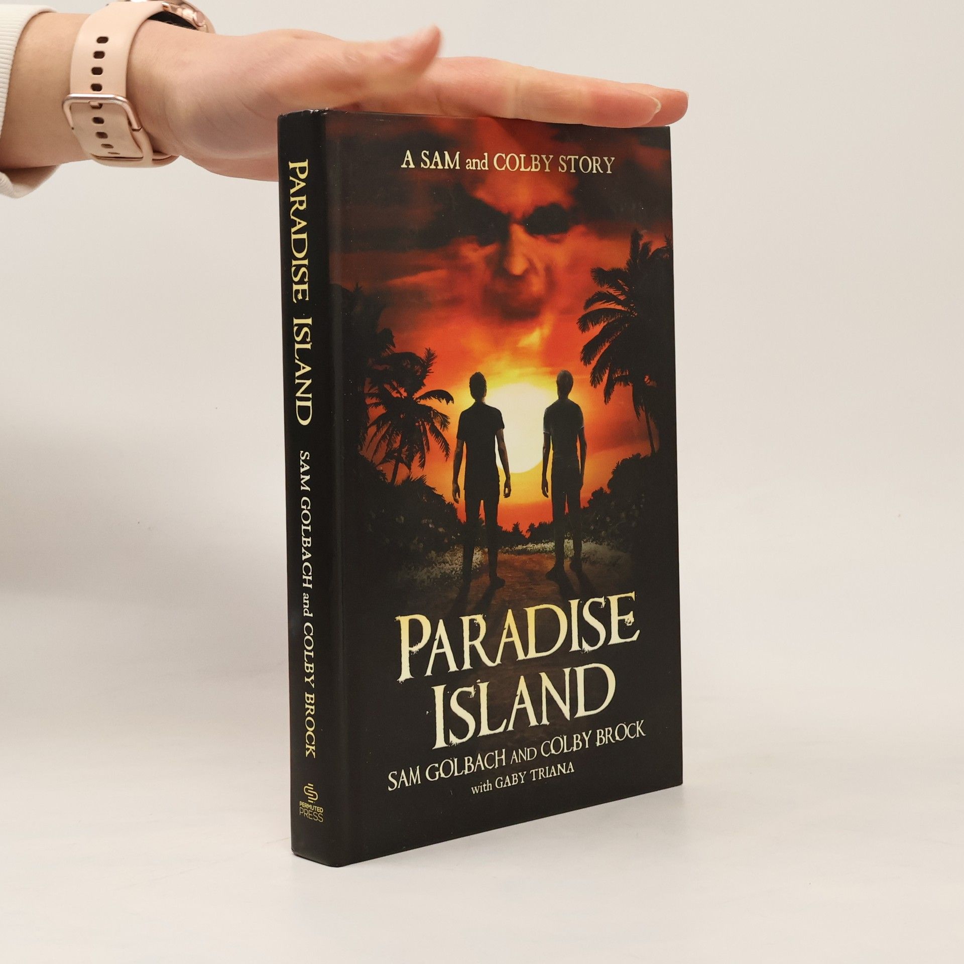 Sam Golbach Paradise Island