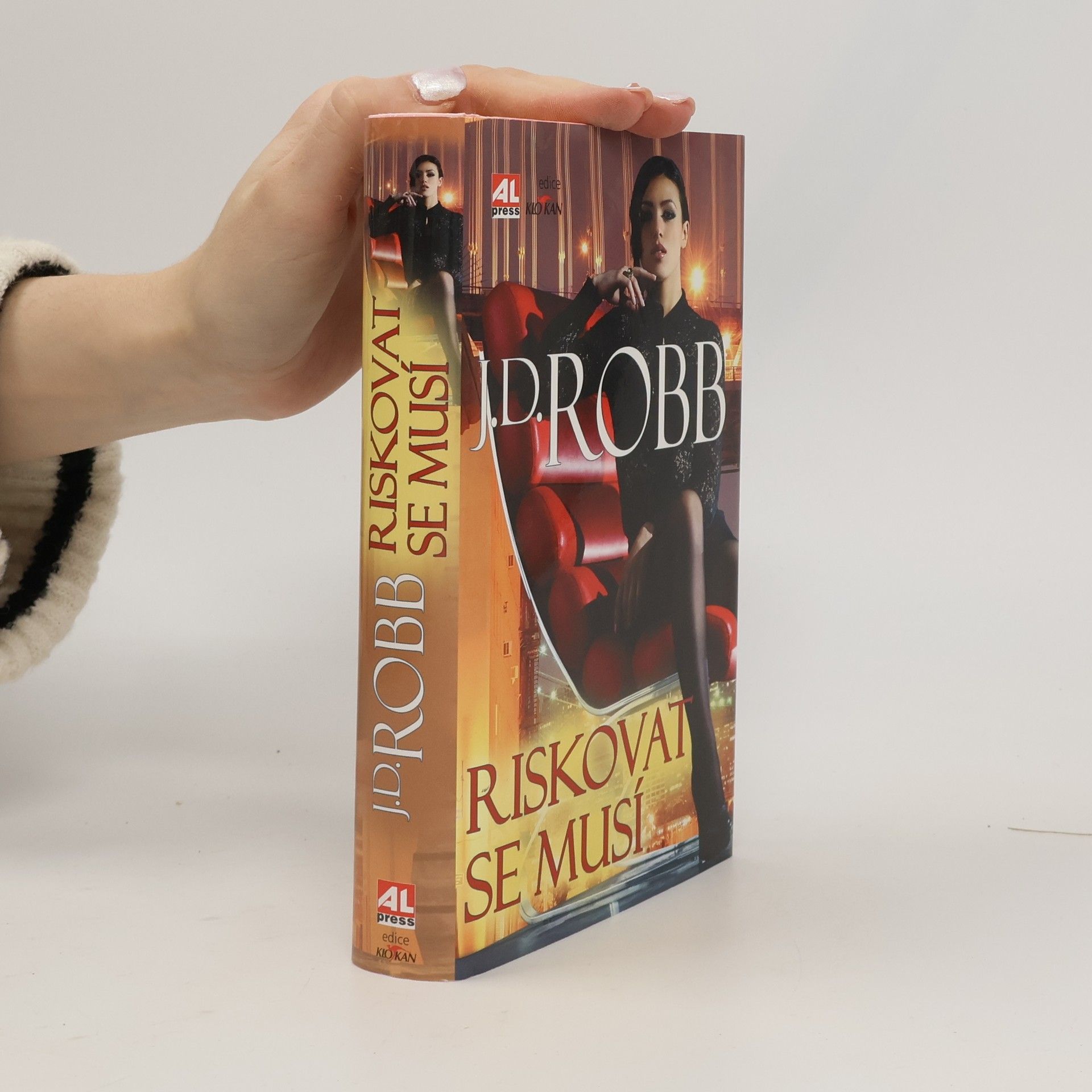 Nora Roberts Riskovat se musí