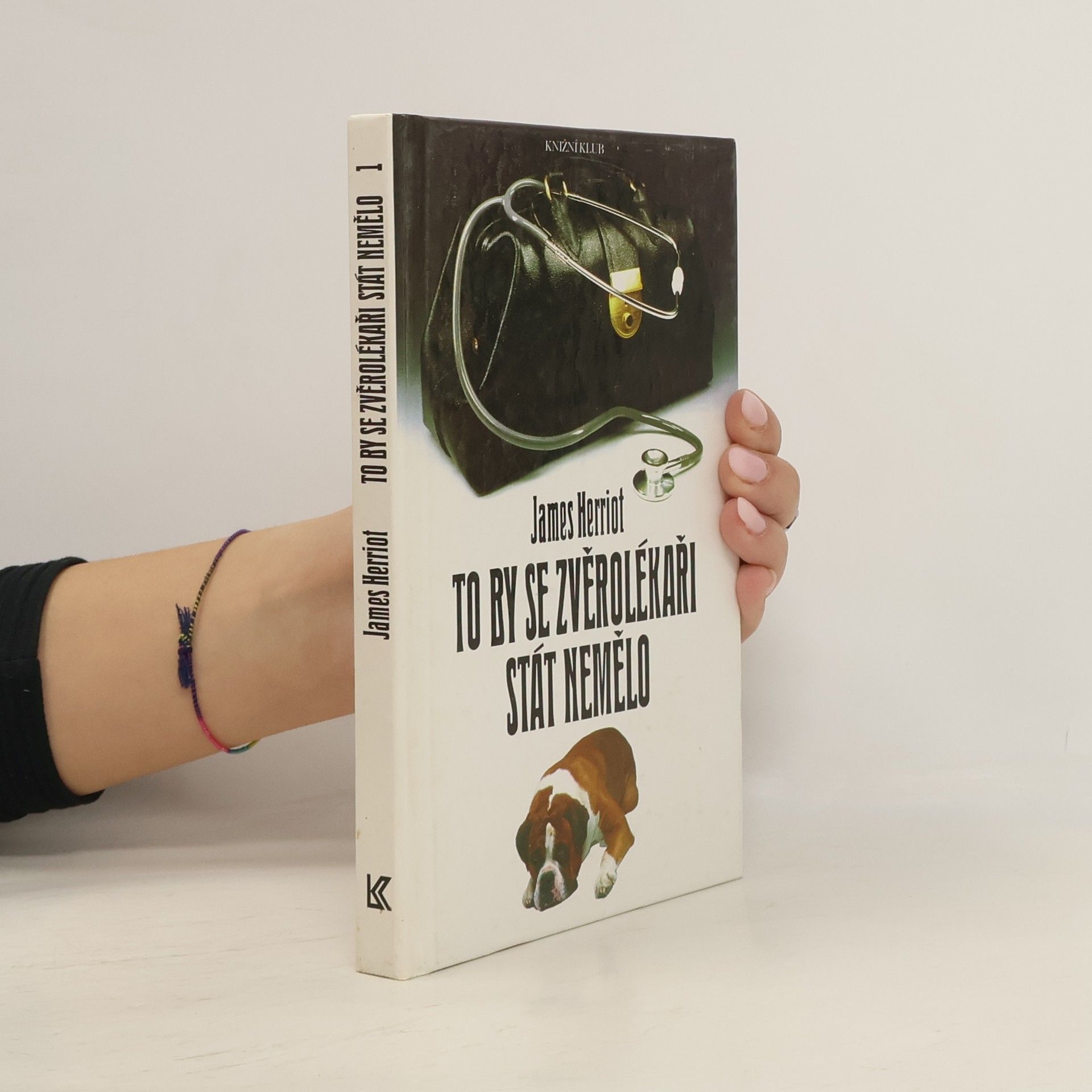 James Herriot To by se zvěrolékaři stát nemělo. 1.díl