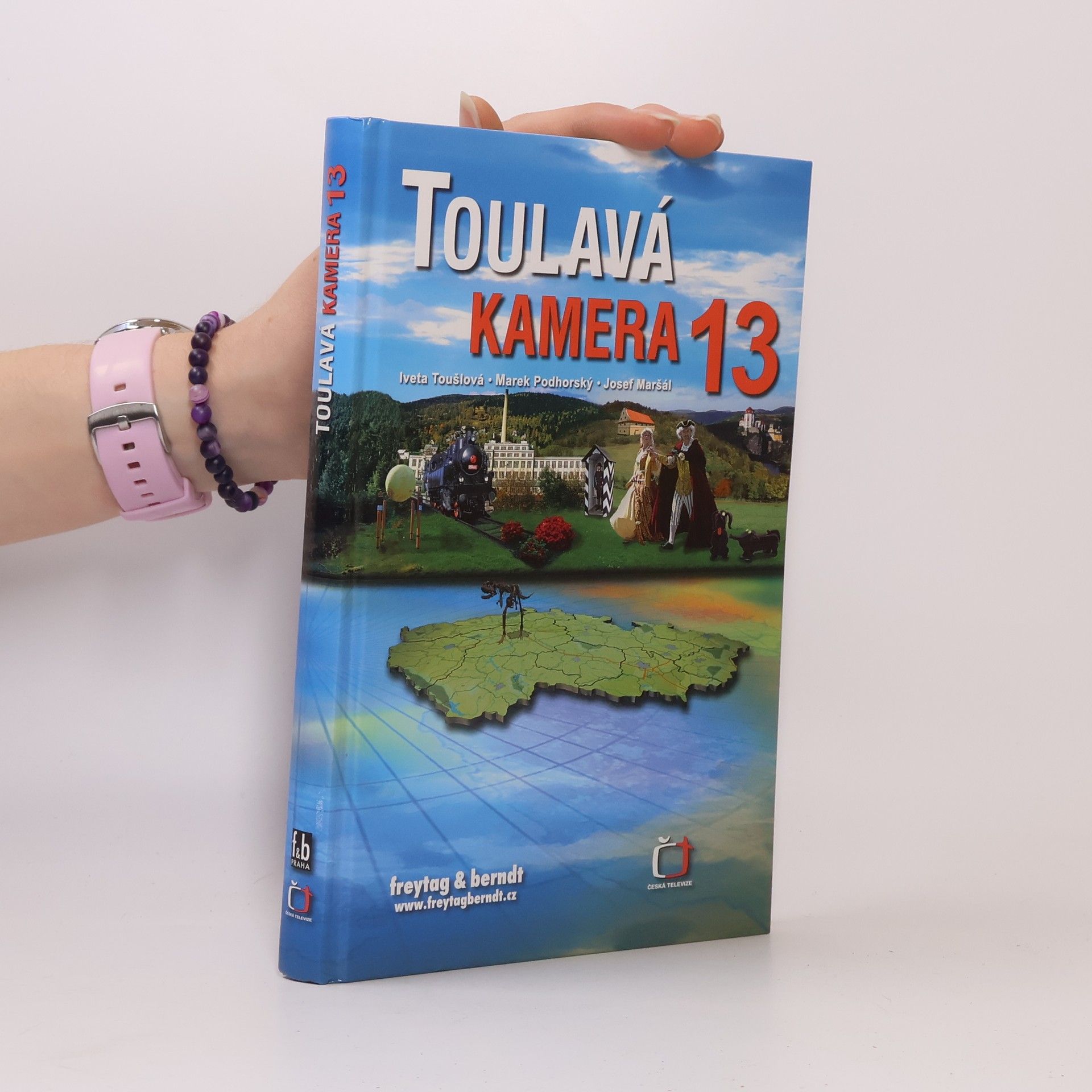 Iveta Toušlová Toulavá kamera 13