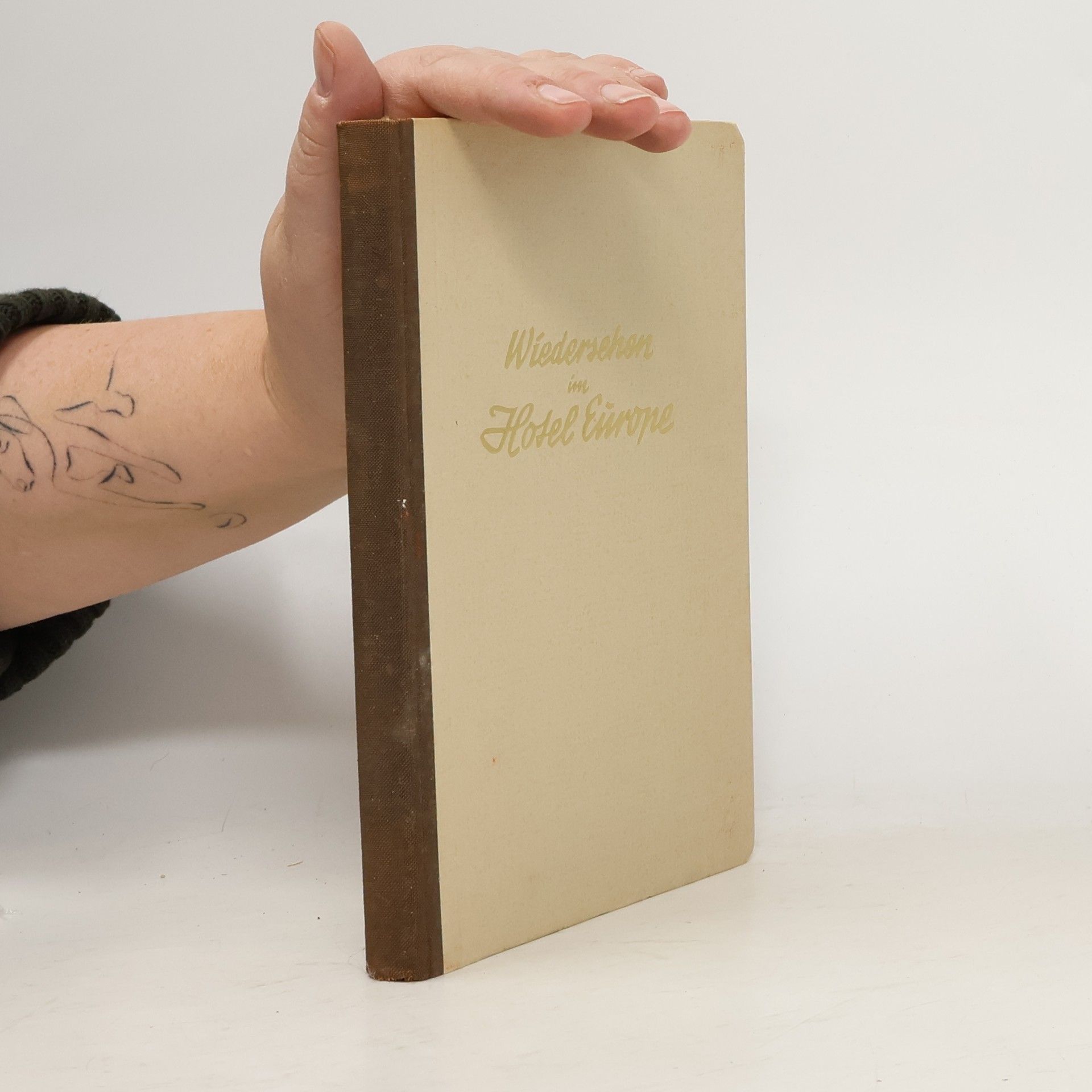 Bernhard W. Neureiter  Wiedersehen im Hotel Europe