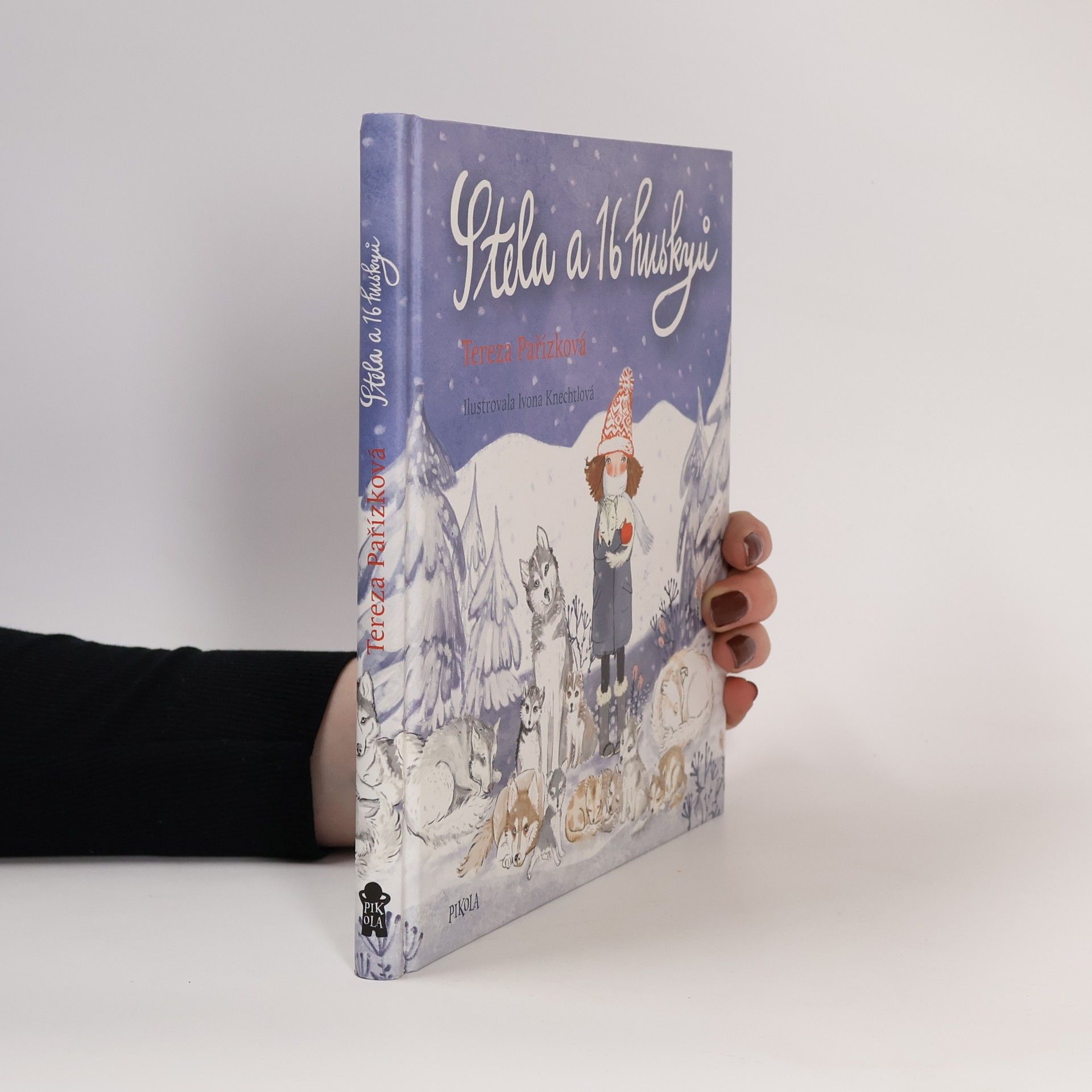 Tereza Pařízková Stela a 16 huskyů