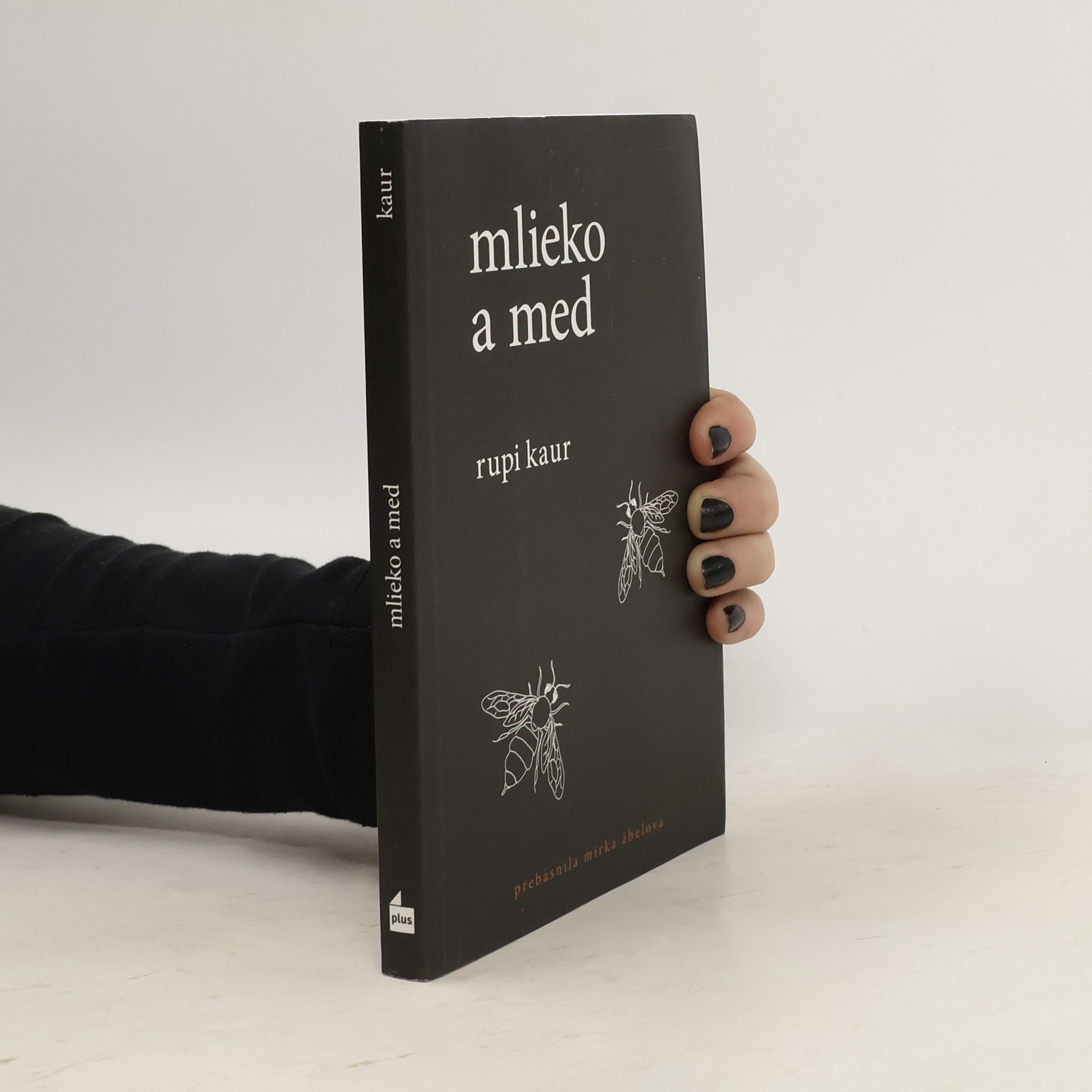 Rupi Kaur Mlieko a med