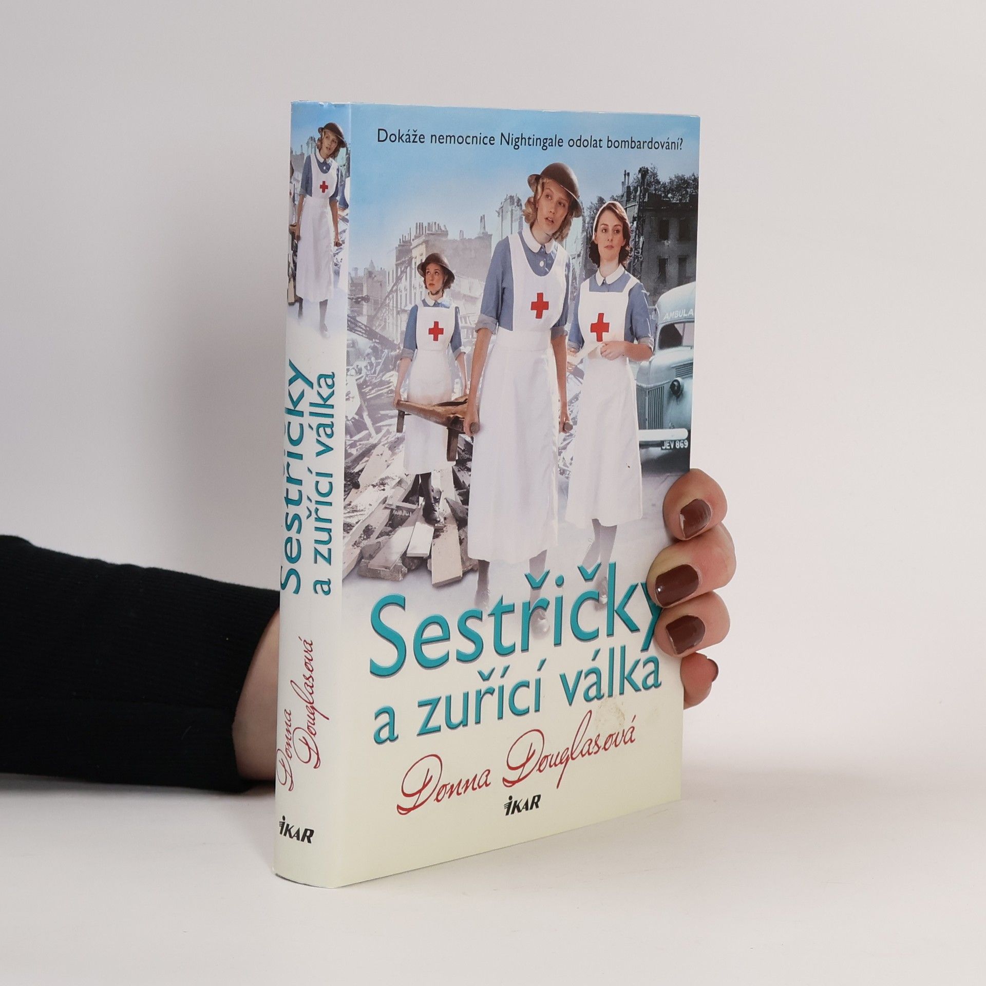 Donna Douglas Sestřičky a zuřící válka