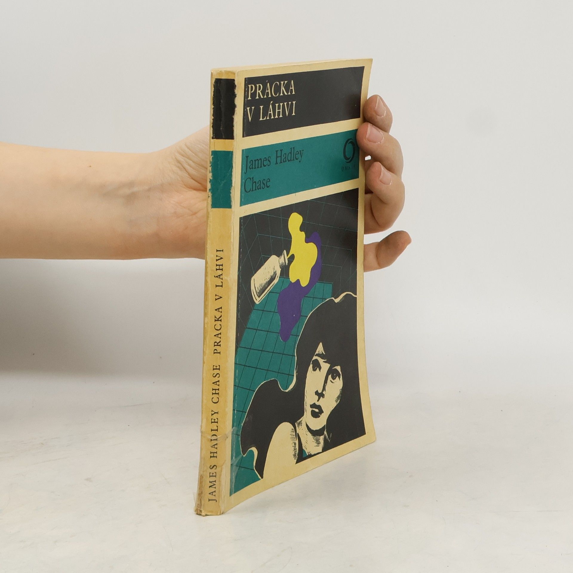 James Hadley Chase Pracka v láhvi