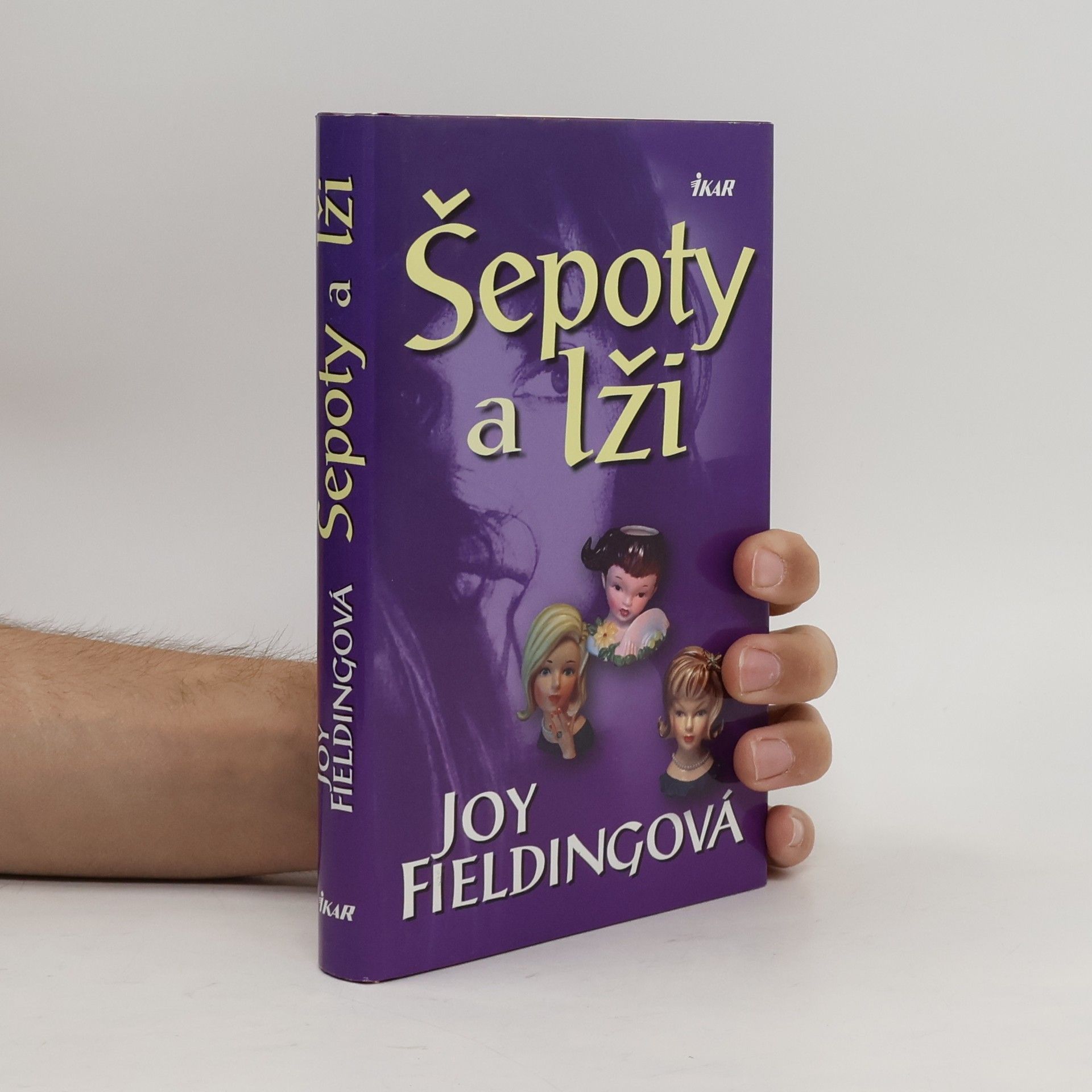 Joy Fielding Šepoty a lži
