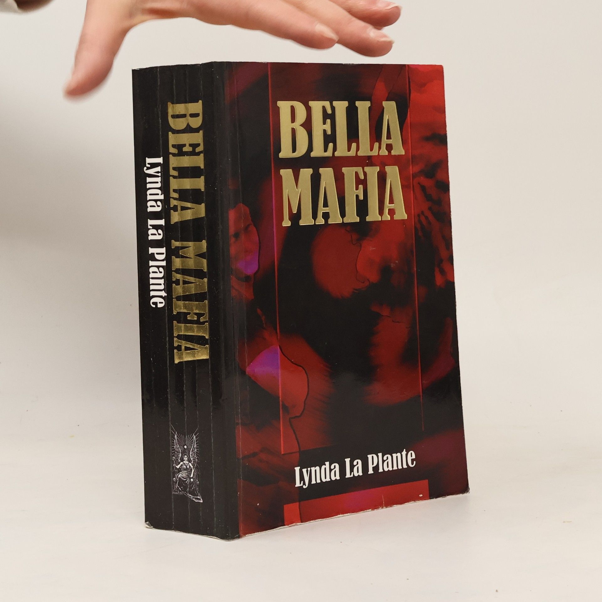 Lynda La Plante Bella Mafia