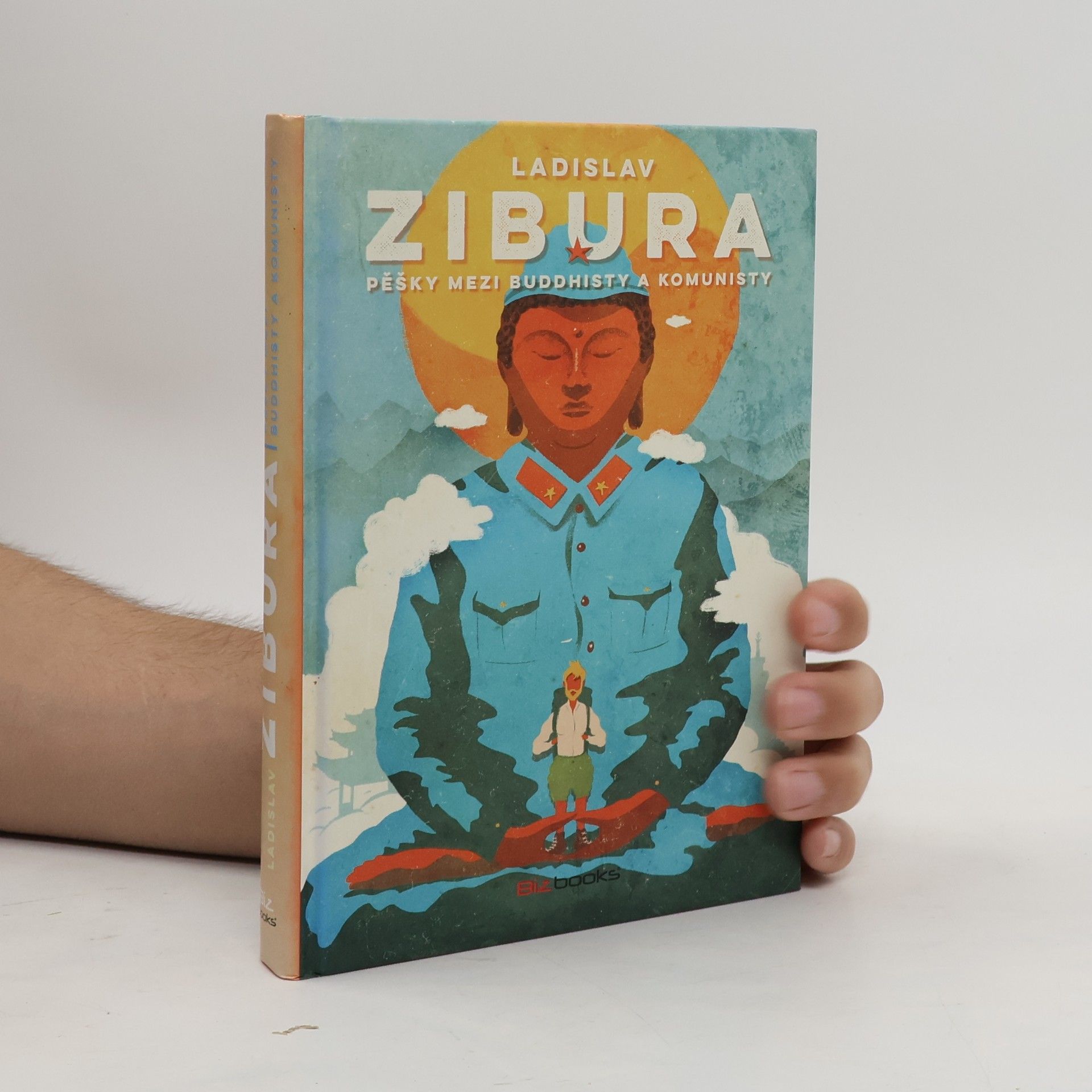 Pěšky mezi buddhisty a komunisty