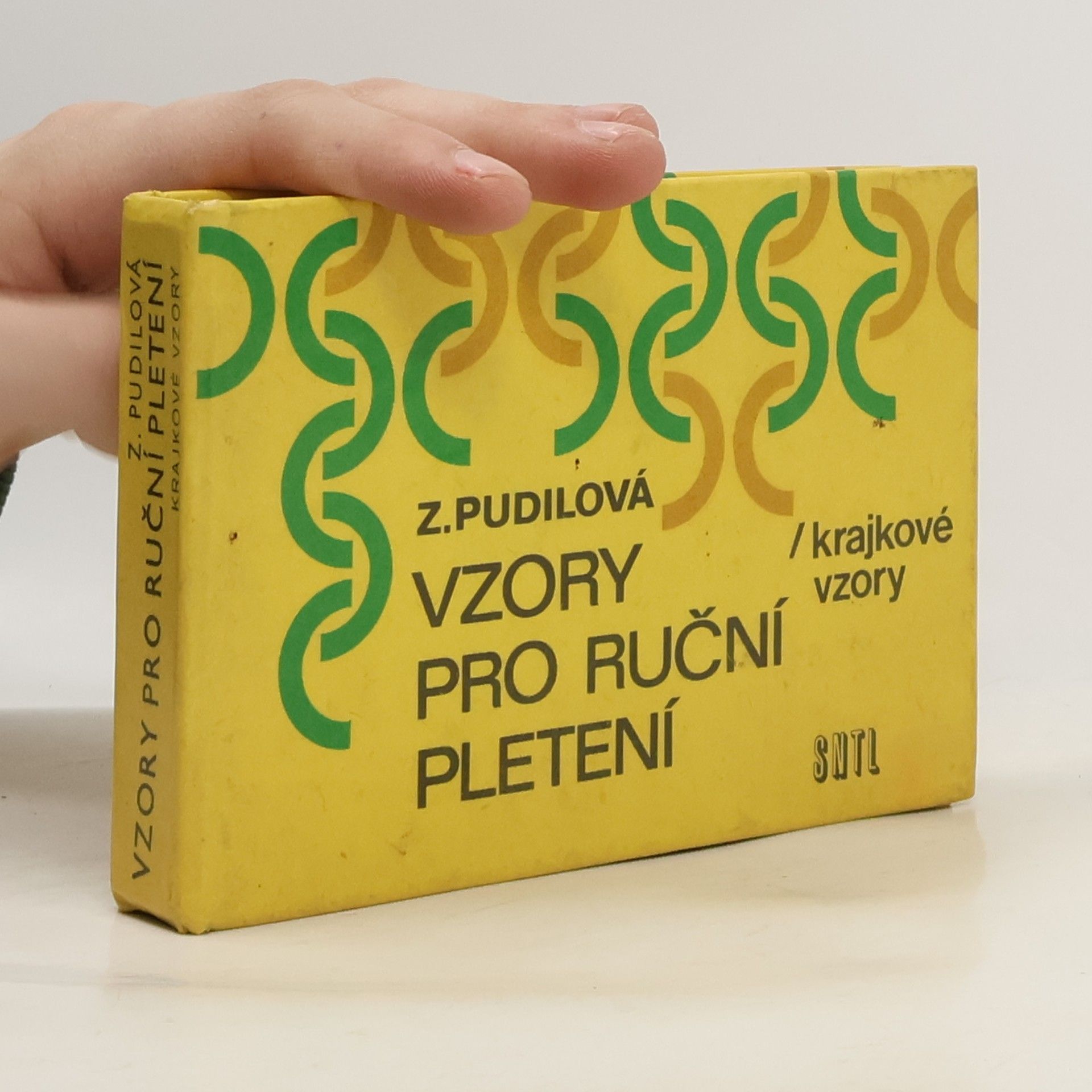 Pudilová Zdenka Vzory pro ruční pletení. Krajkové vzory