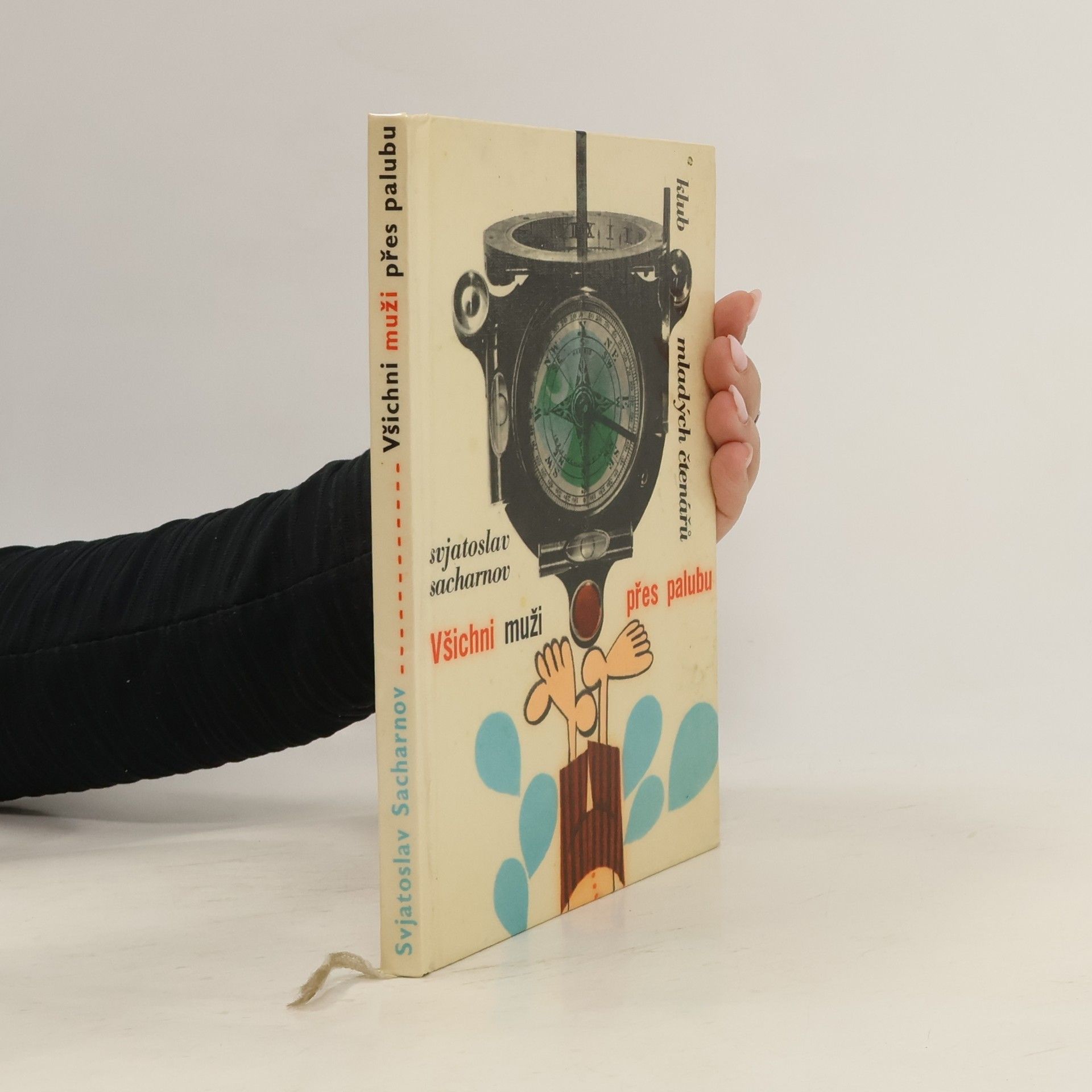 Všichni muži přes palubu