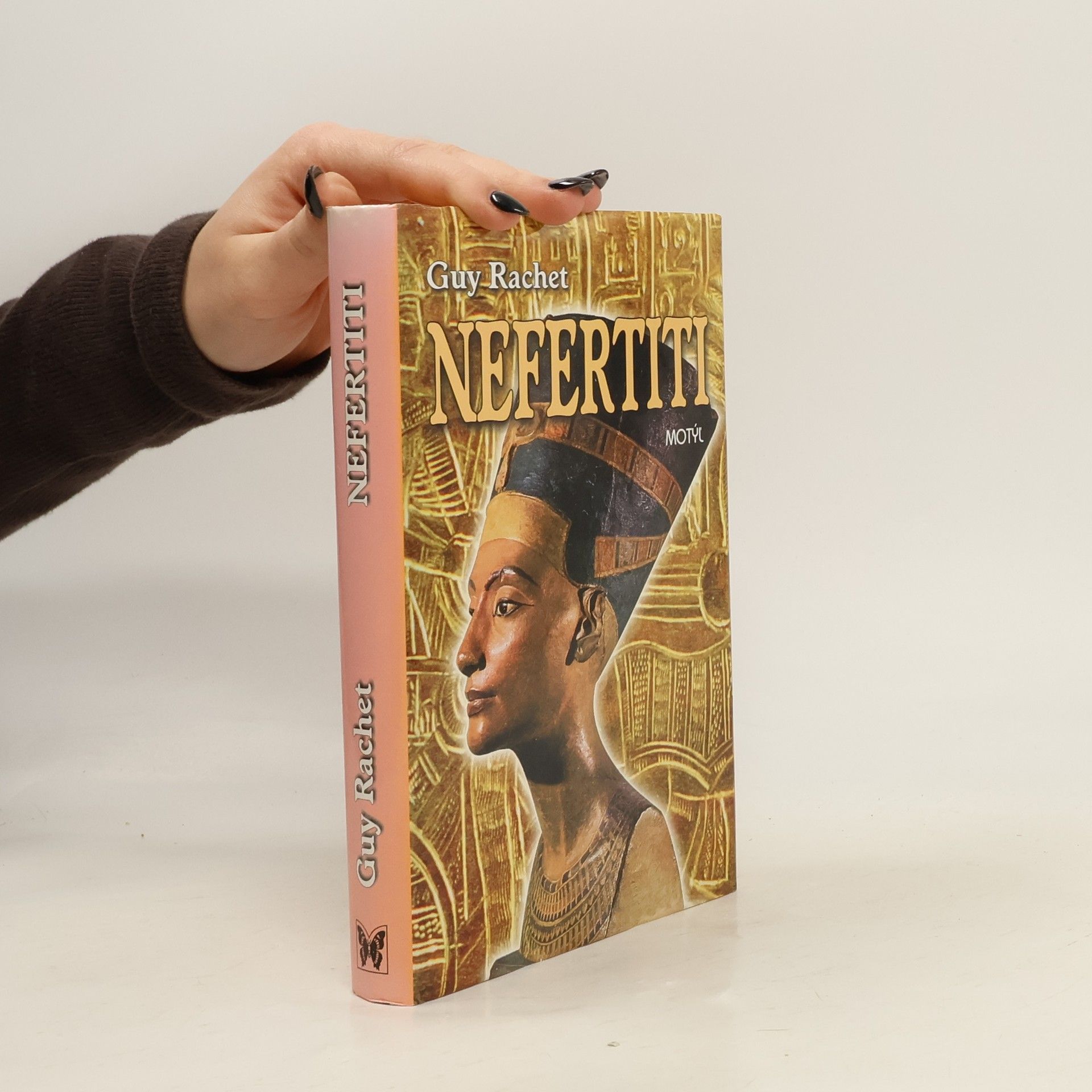 Guy Rachet Nefertiti