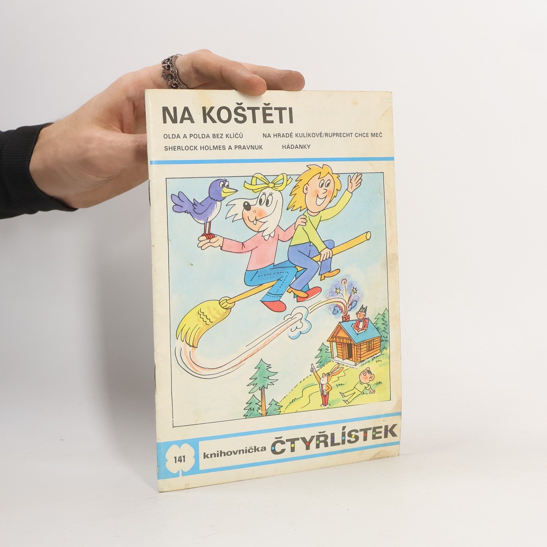 Jaroslav Němeček Čtyřlístek 141. Na koštěti