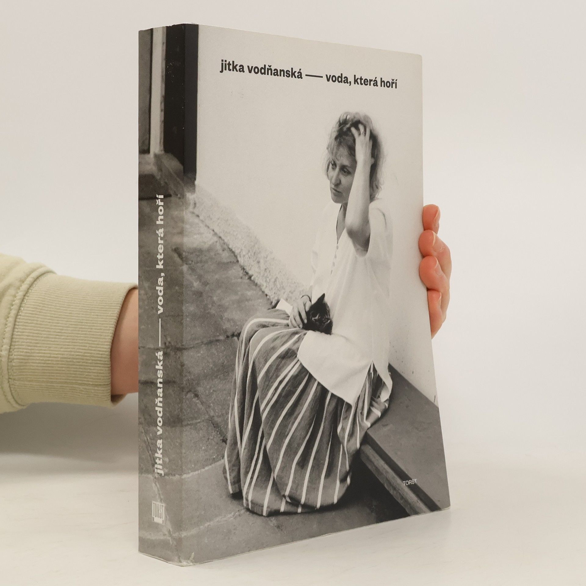 Jitka Vodňanská Voda, která hoří