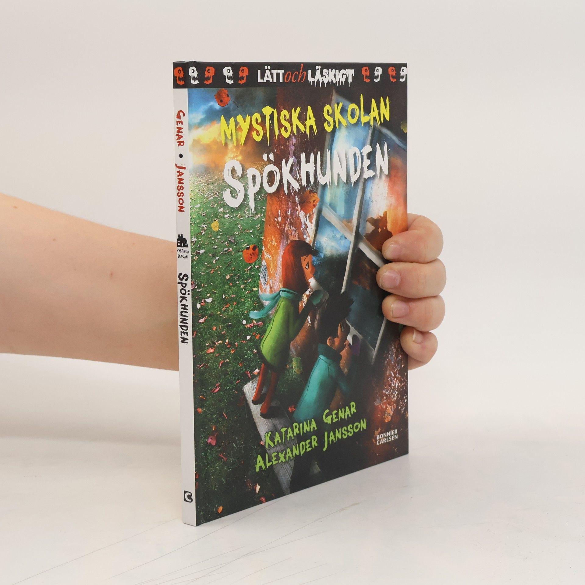 Mystiska skolan: Spökhunden