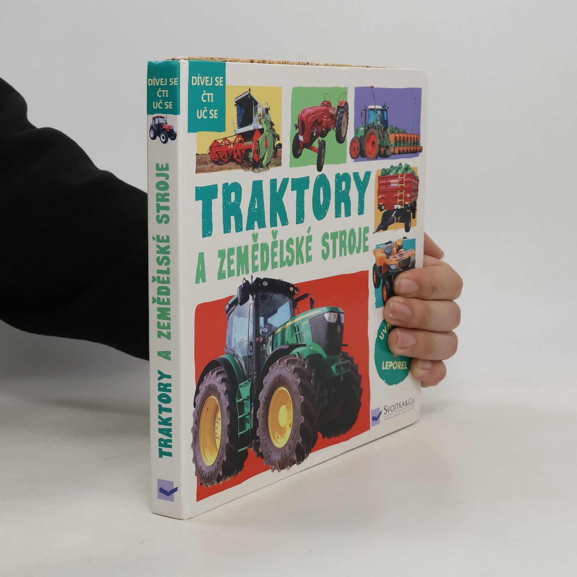 Traktory a zemědělské stroje