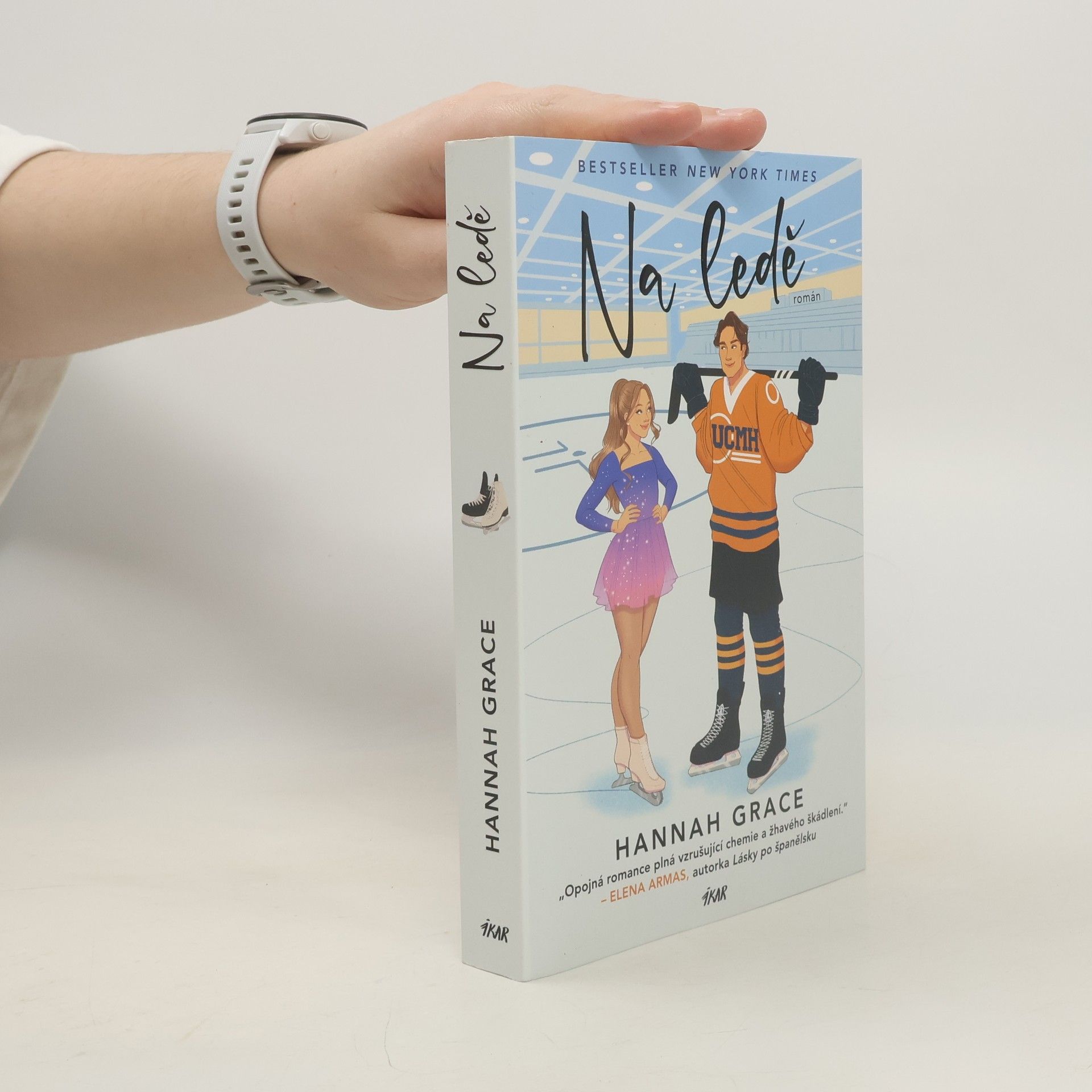 Hannah Grace Na ledě