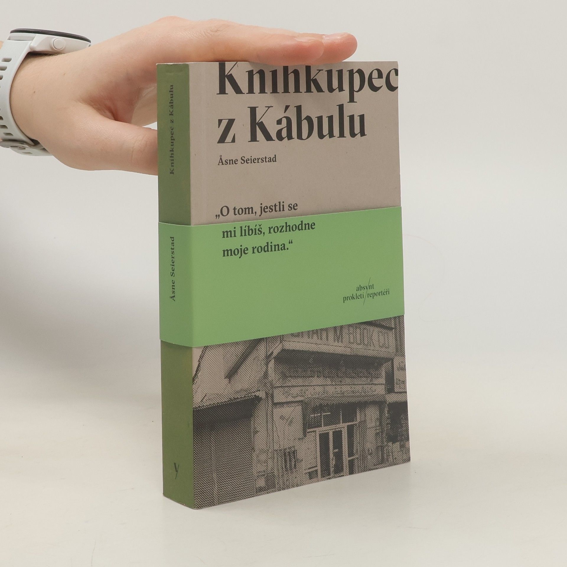 Åsne Seierstad Knihkupec z Kábulu