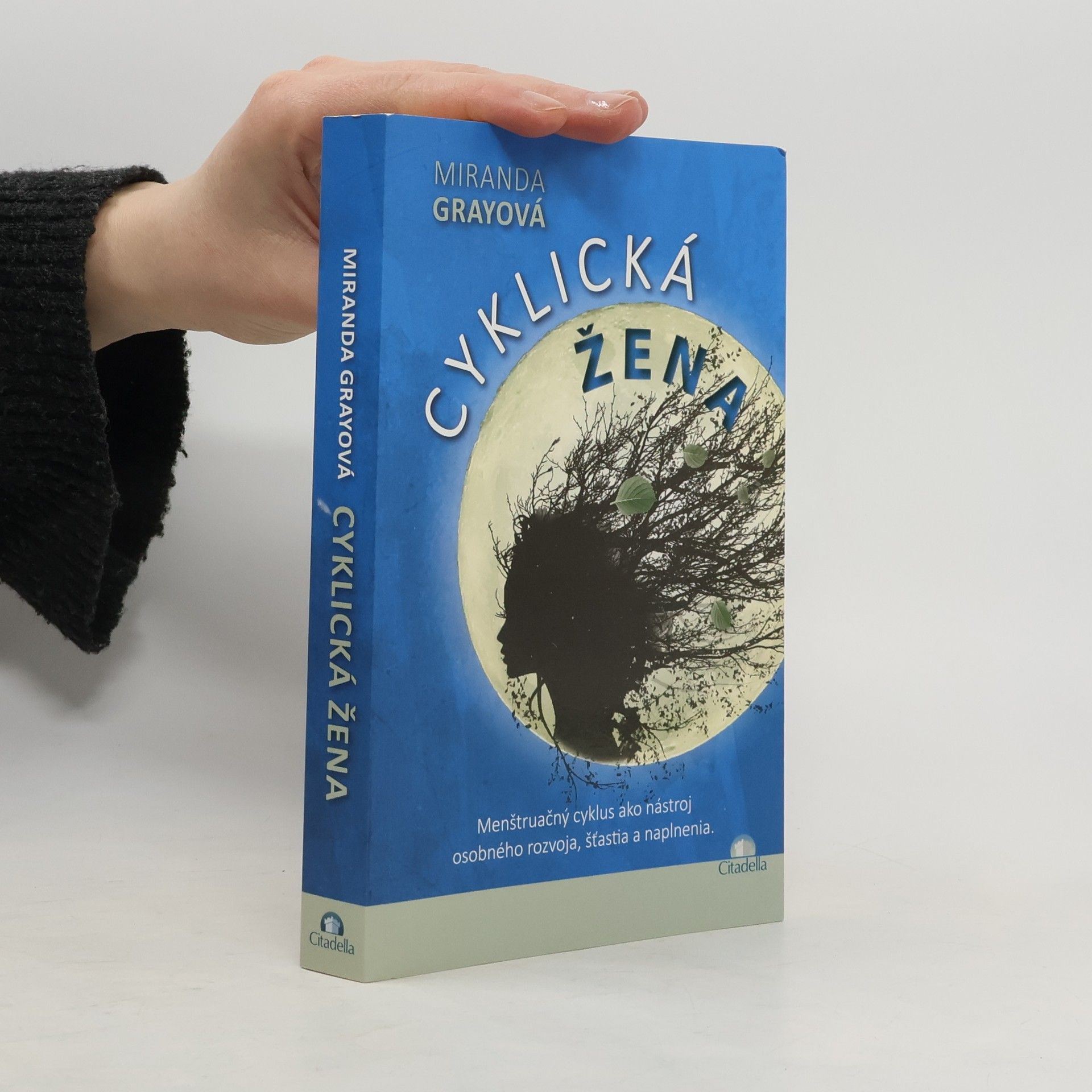 Mirinda Gray Cyklická žena