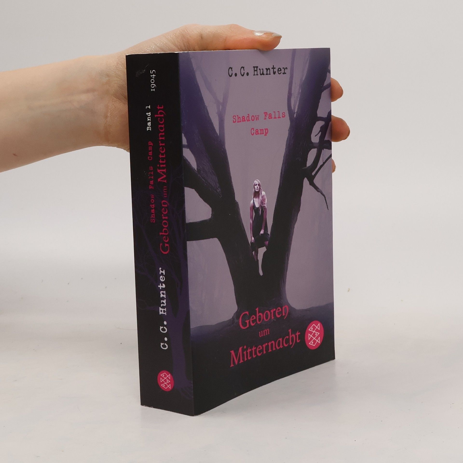 C.C. Hunter Geboren um MitternachtShadow Falls Camp