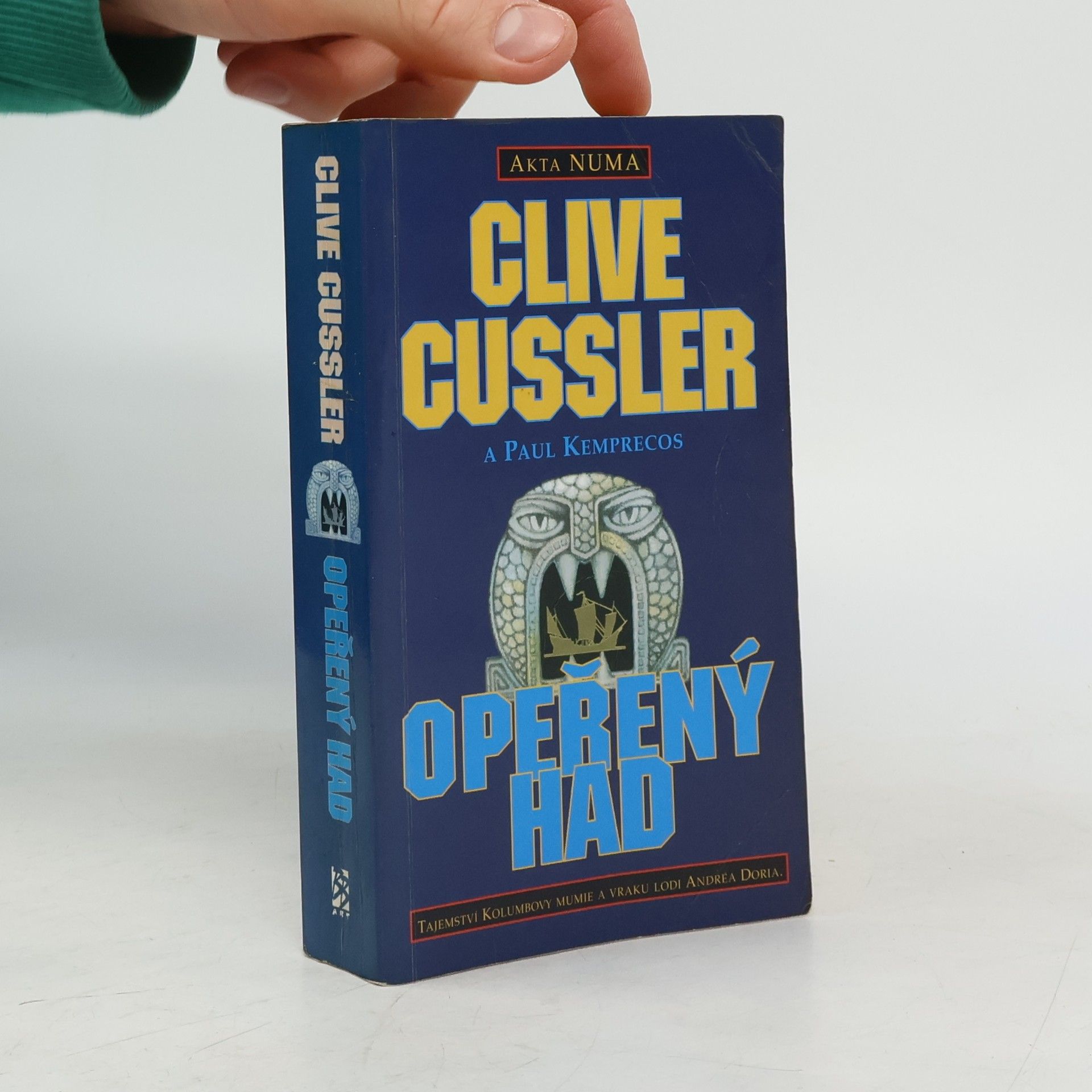 Clive Cussler Opeřený had