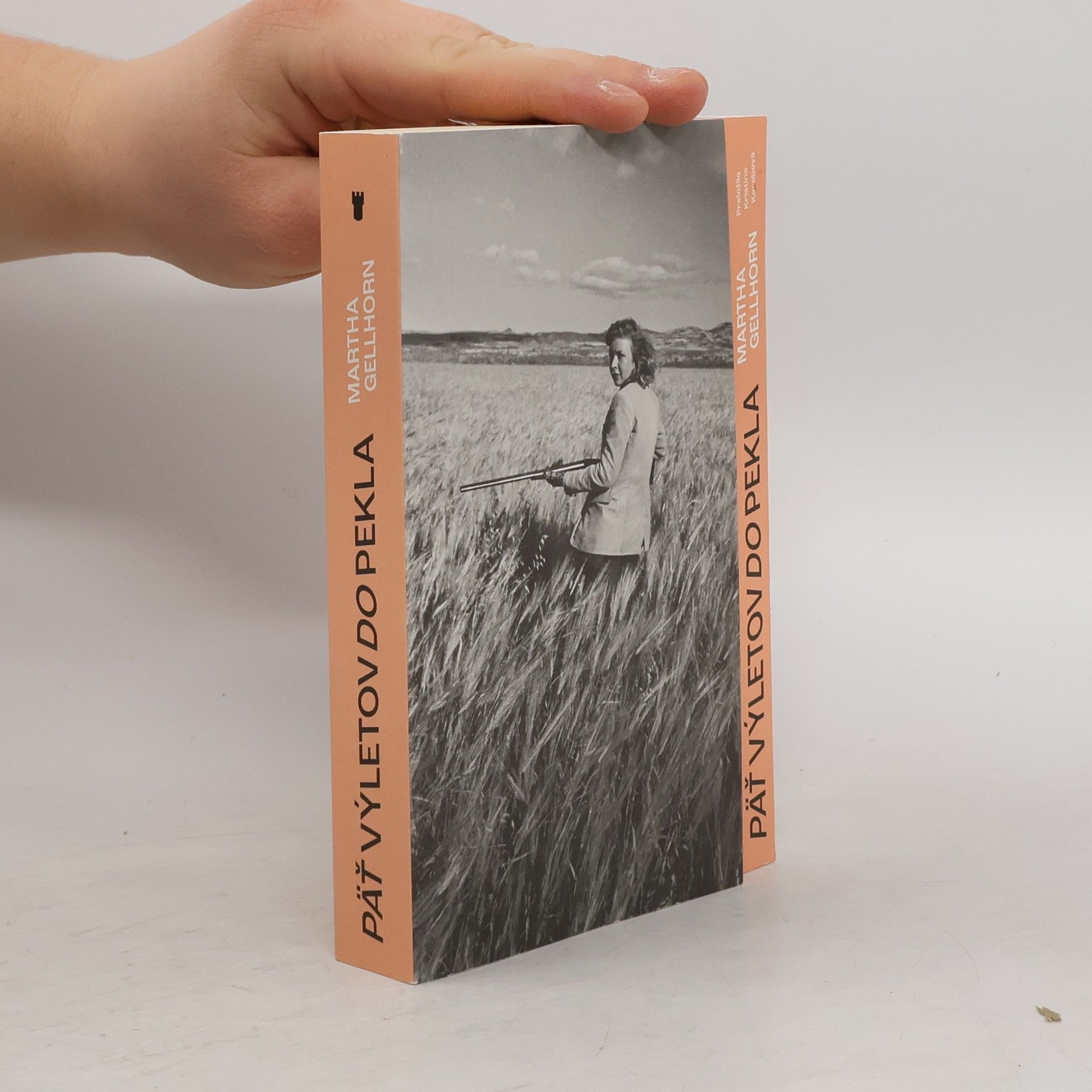 Kristína Karabová Päť výletov do pekla