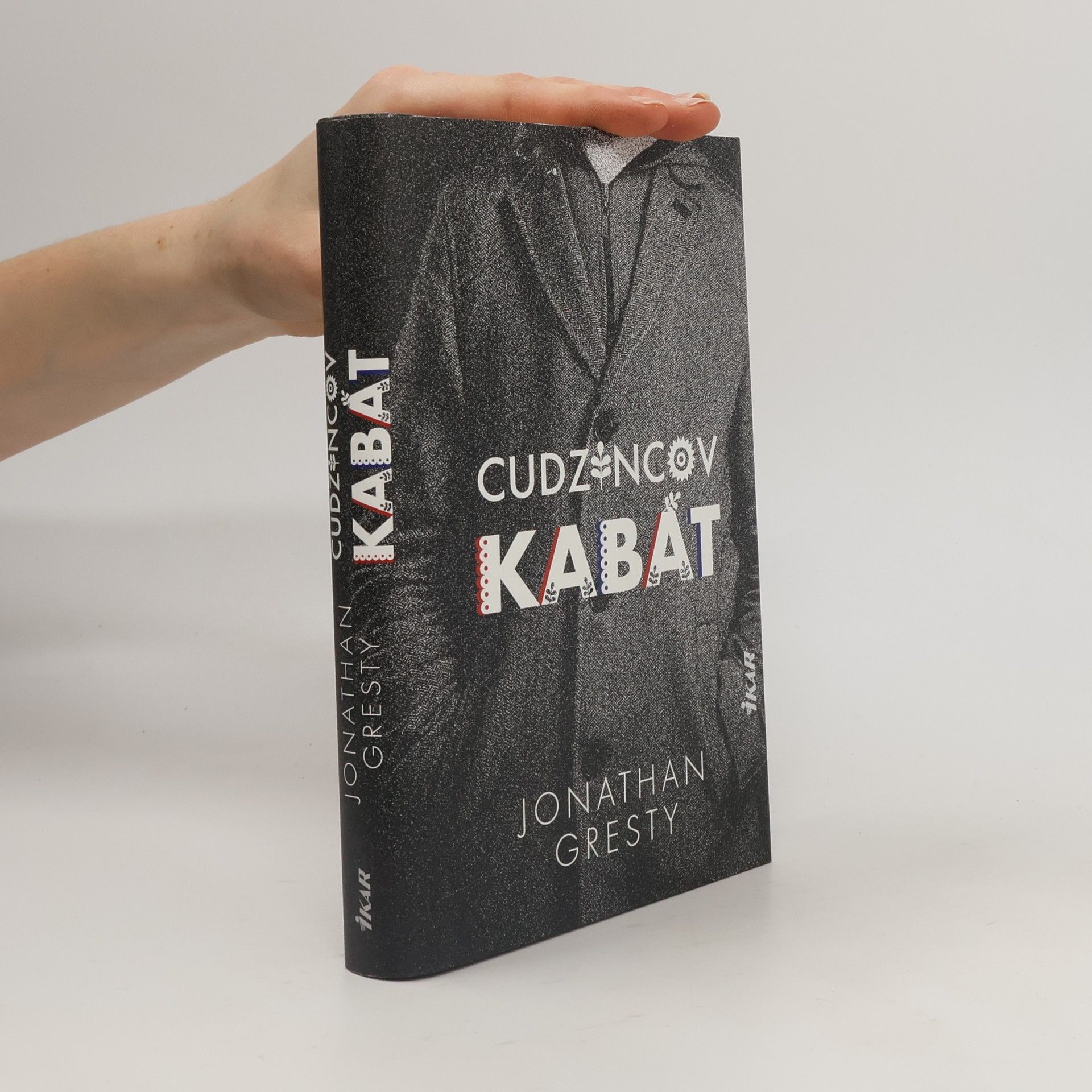 Jonathan Gresty Cudzincov kabát