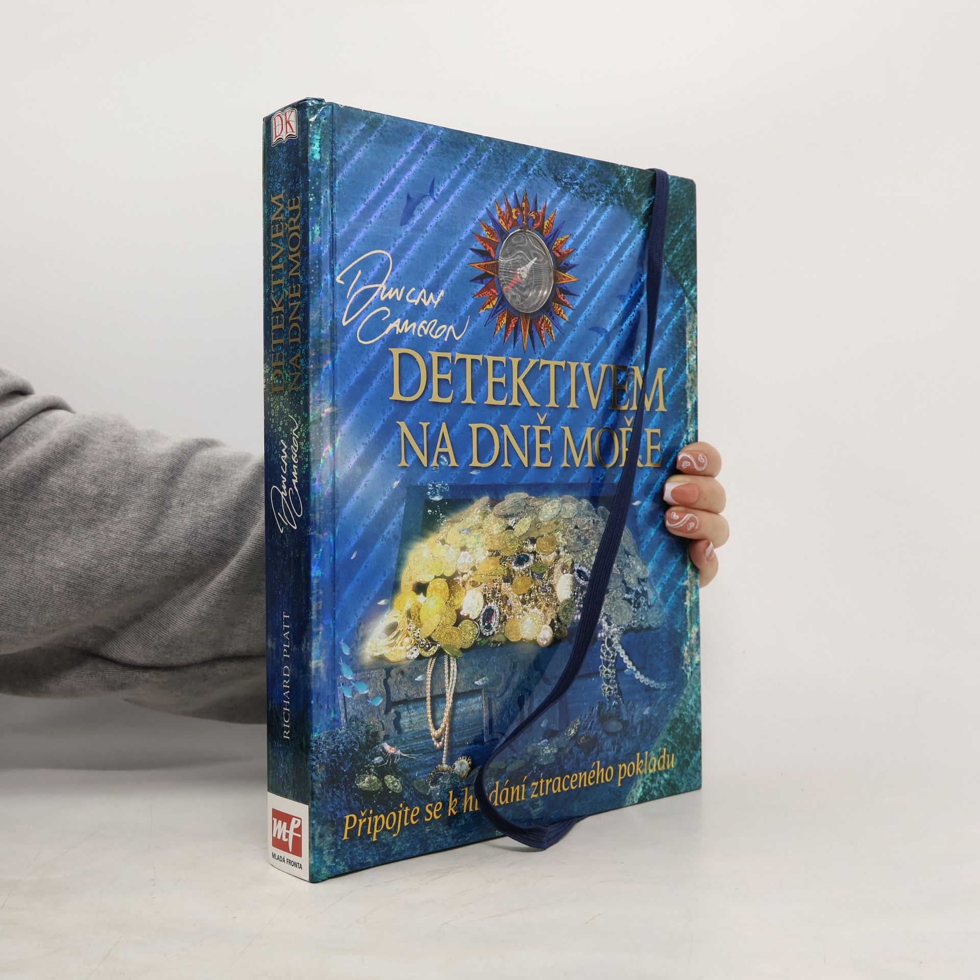 Duncan Cameron Detektivem na dně moře