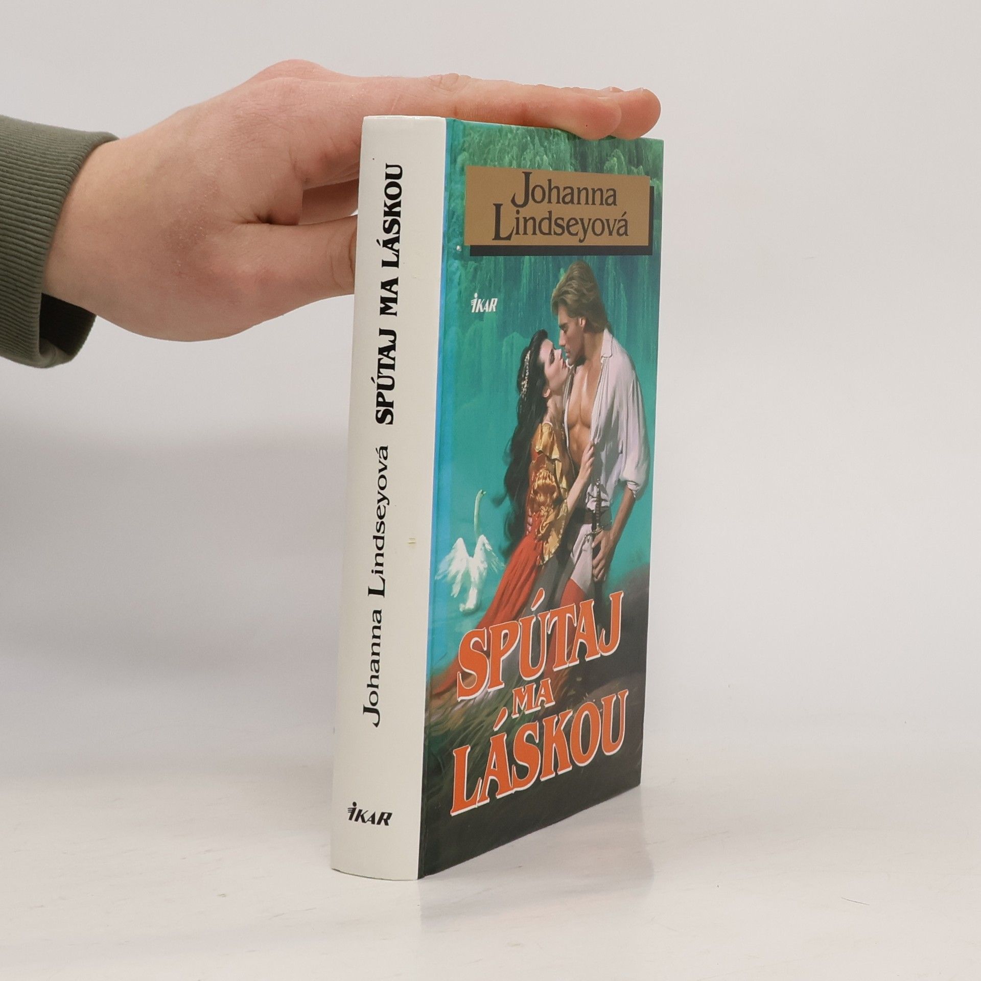 Johanna Lindsey Spútaj ma láskou