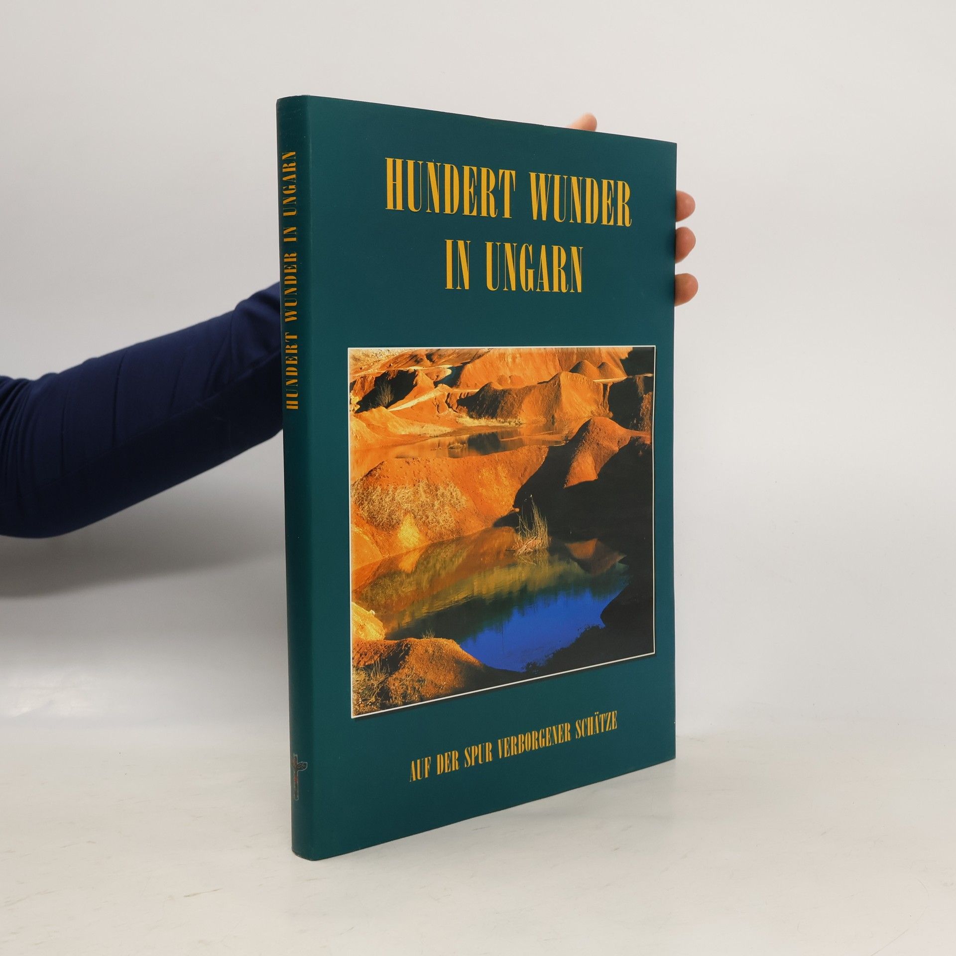 Ádám Szepesi Hundert Wunder in Ungarn