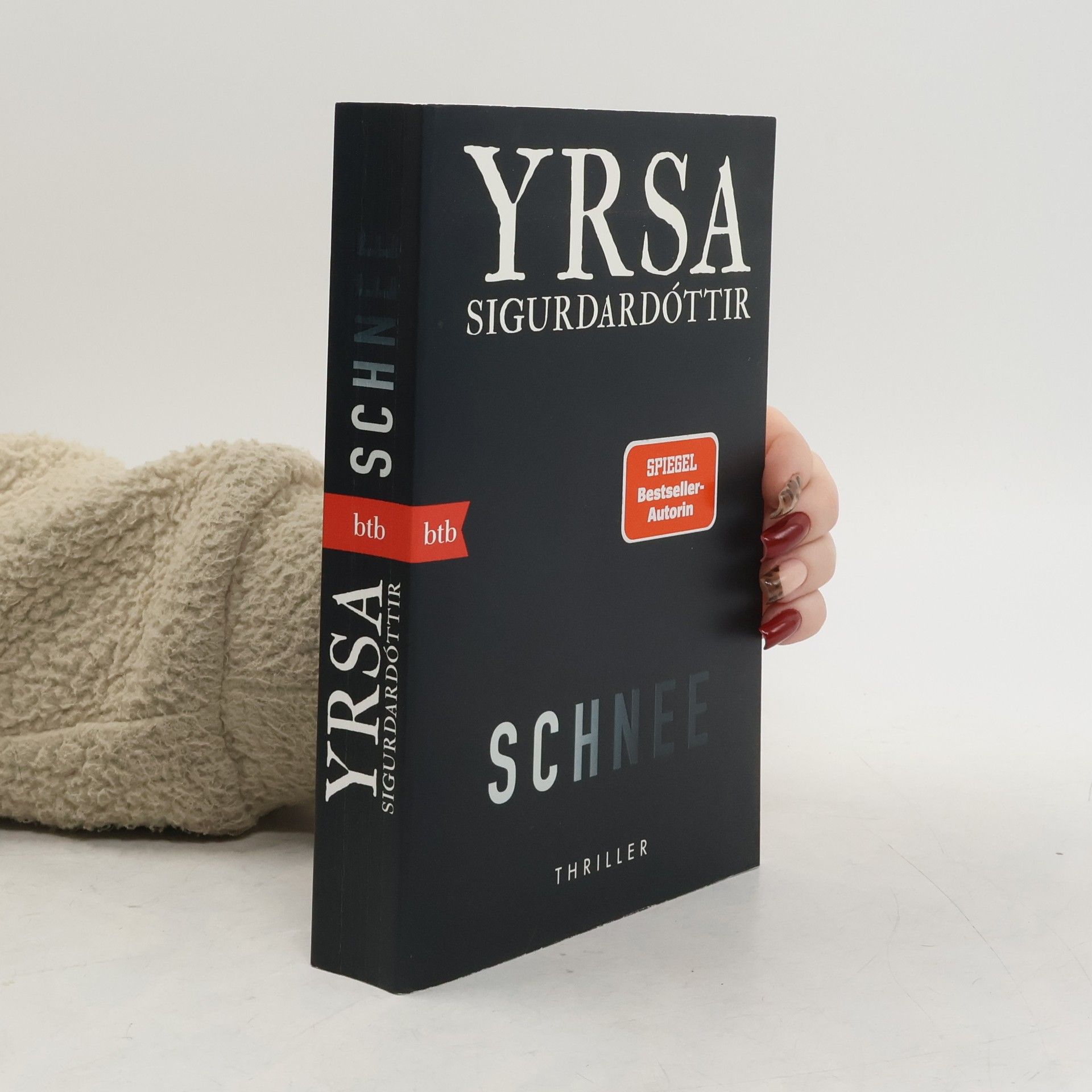 Yrsa Sigurðardóttir Schnee