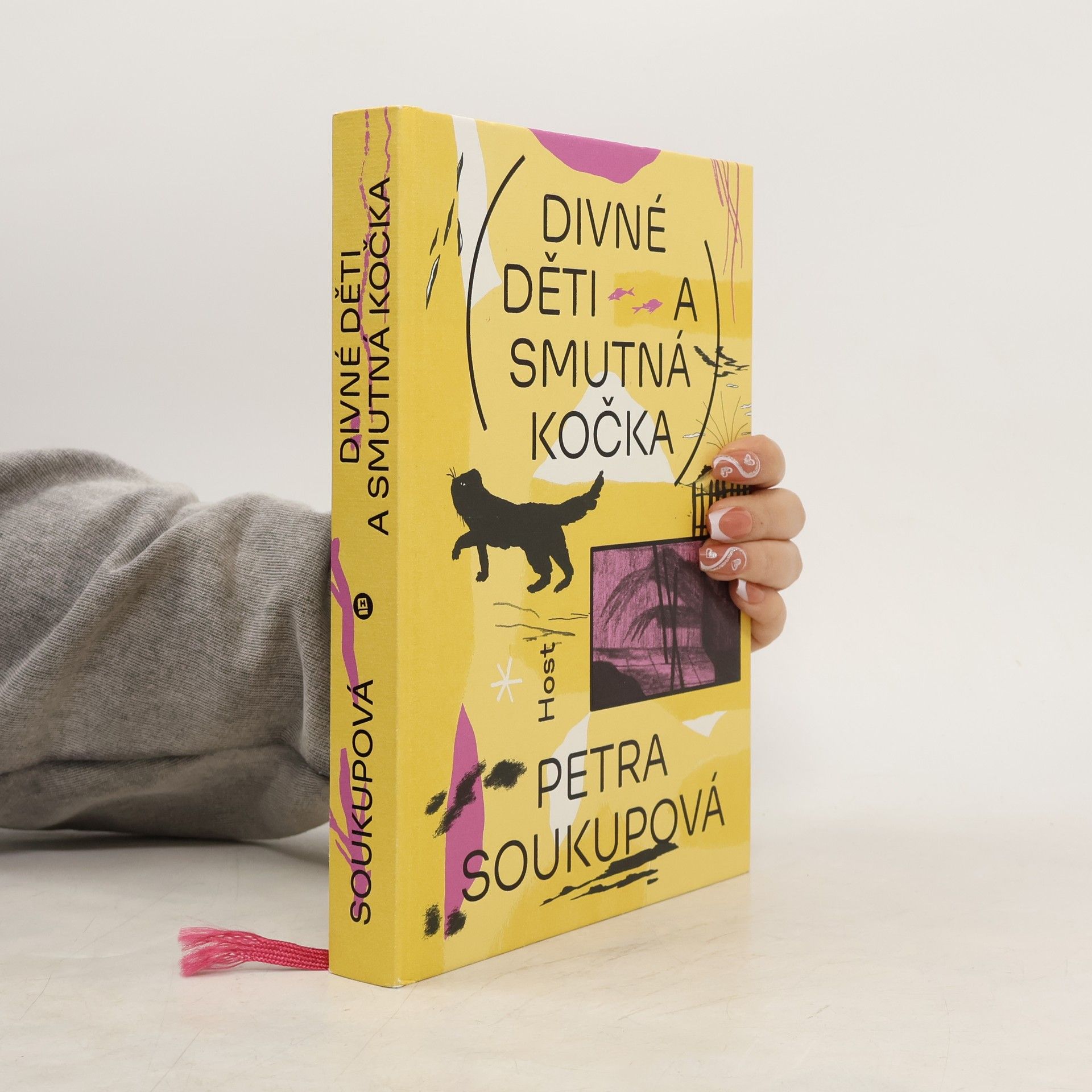 Divné děti a smutná kočka