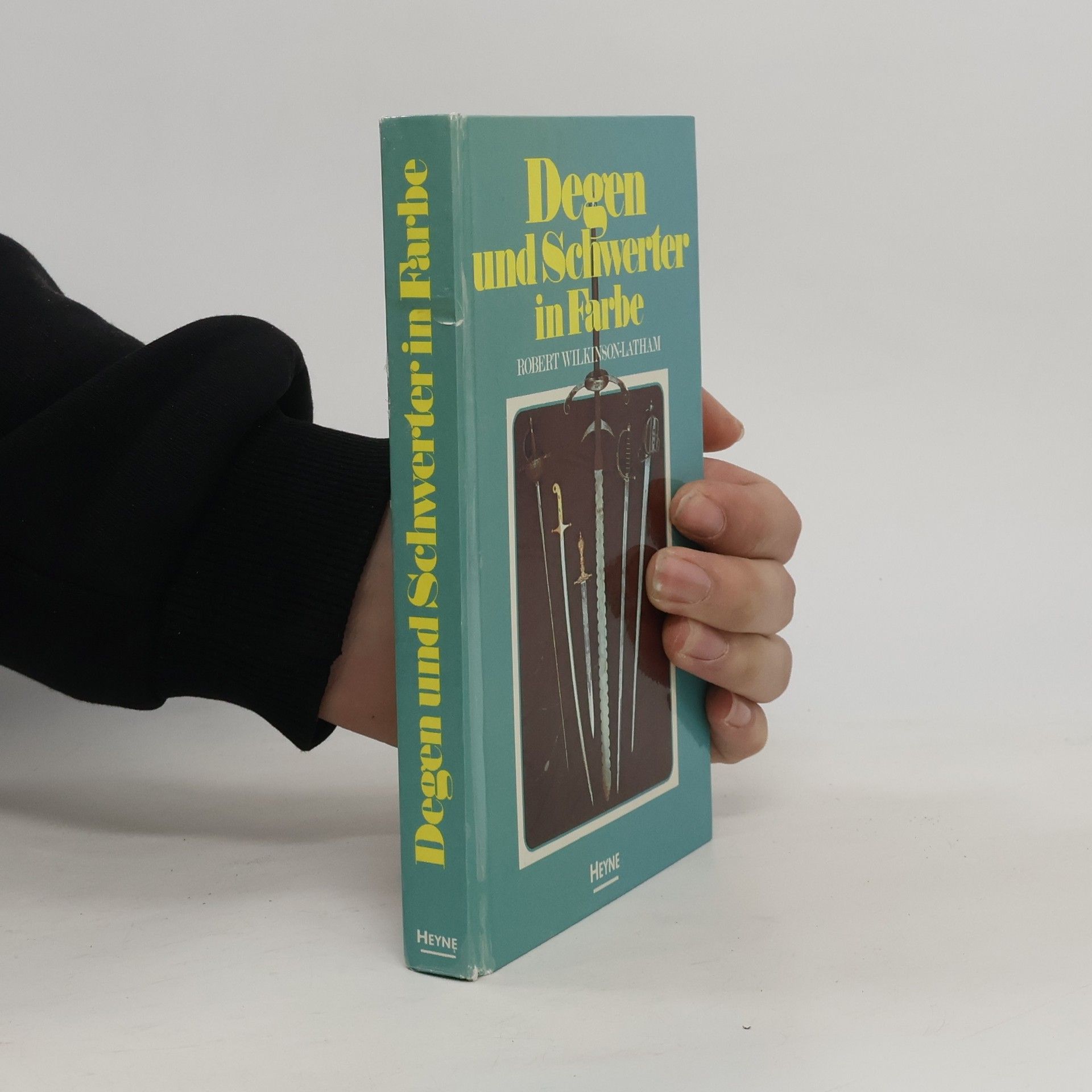 Degen und Schwerter in Farbe