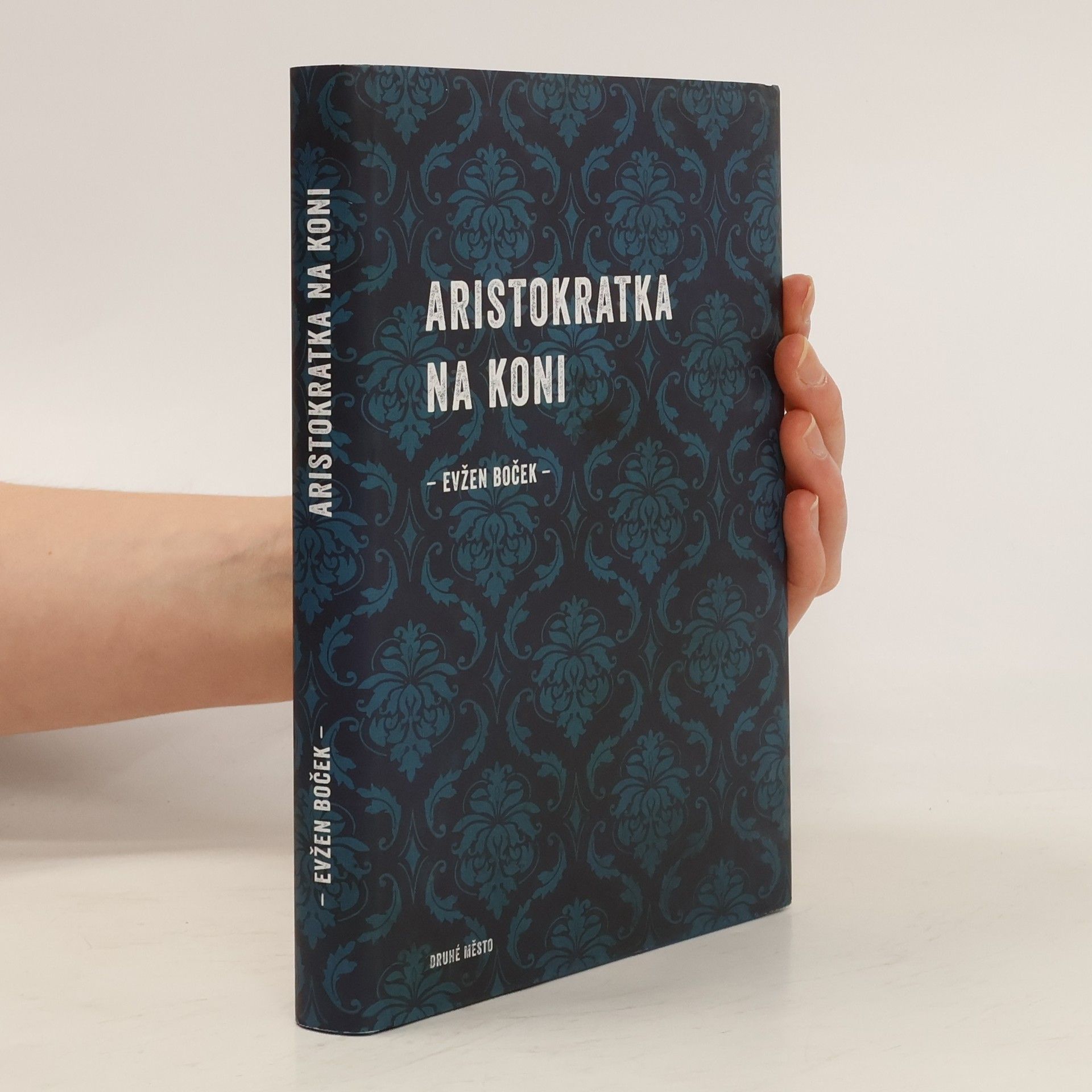 Evžen Boček Aristokratka na koni