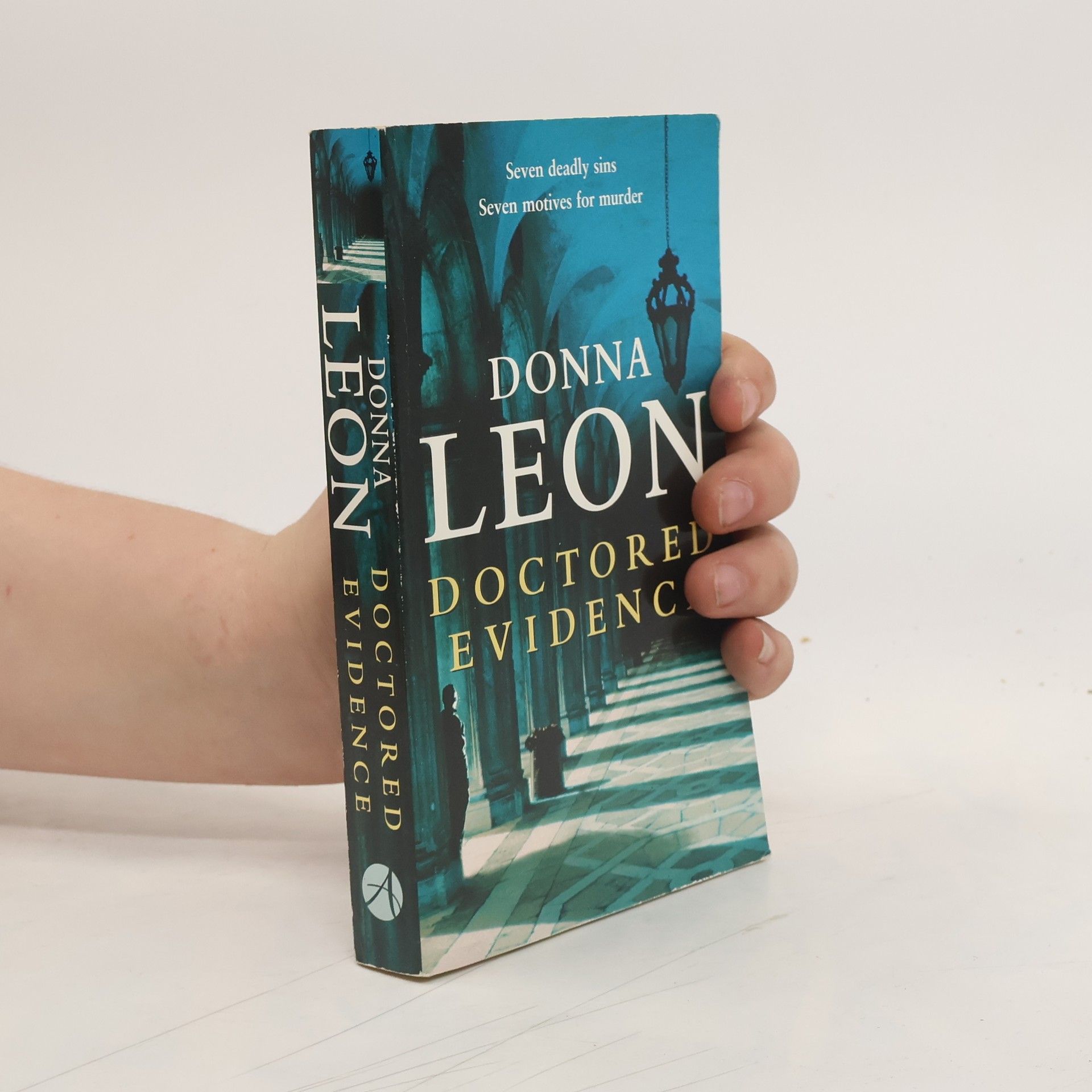 Donna Leon Doctored evidence
