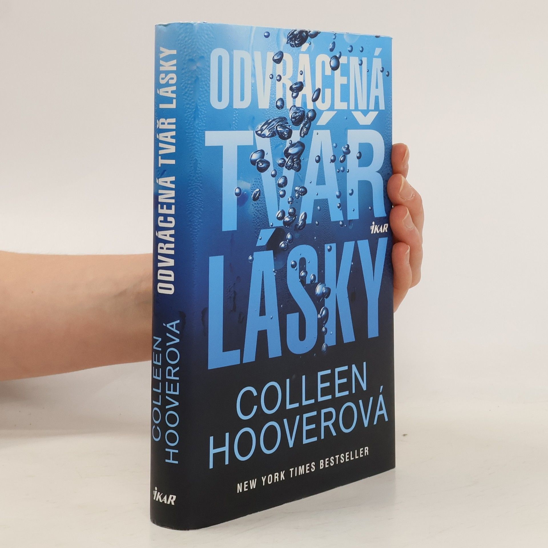 Colleen Hoover Odvrácená tvář lásky