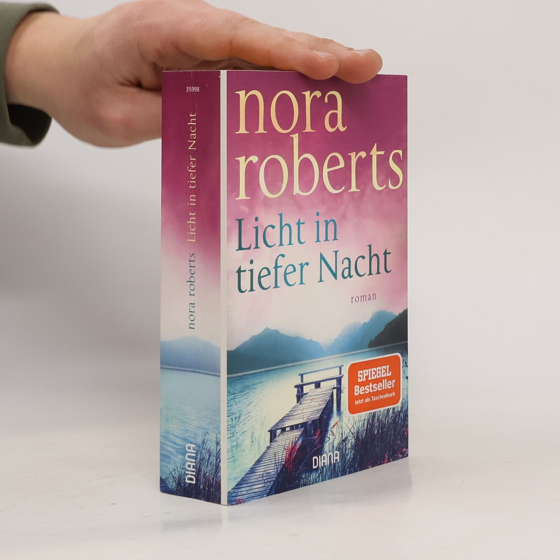 Nora Roberts Licht in tiefer Nacht