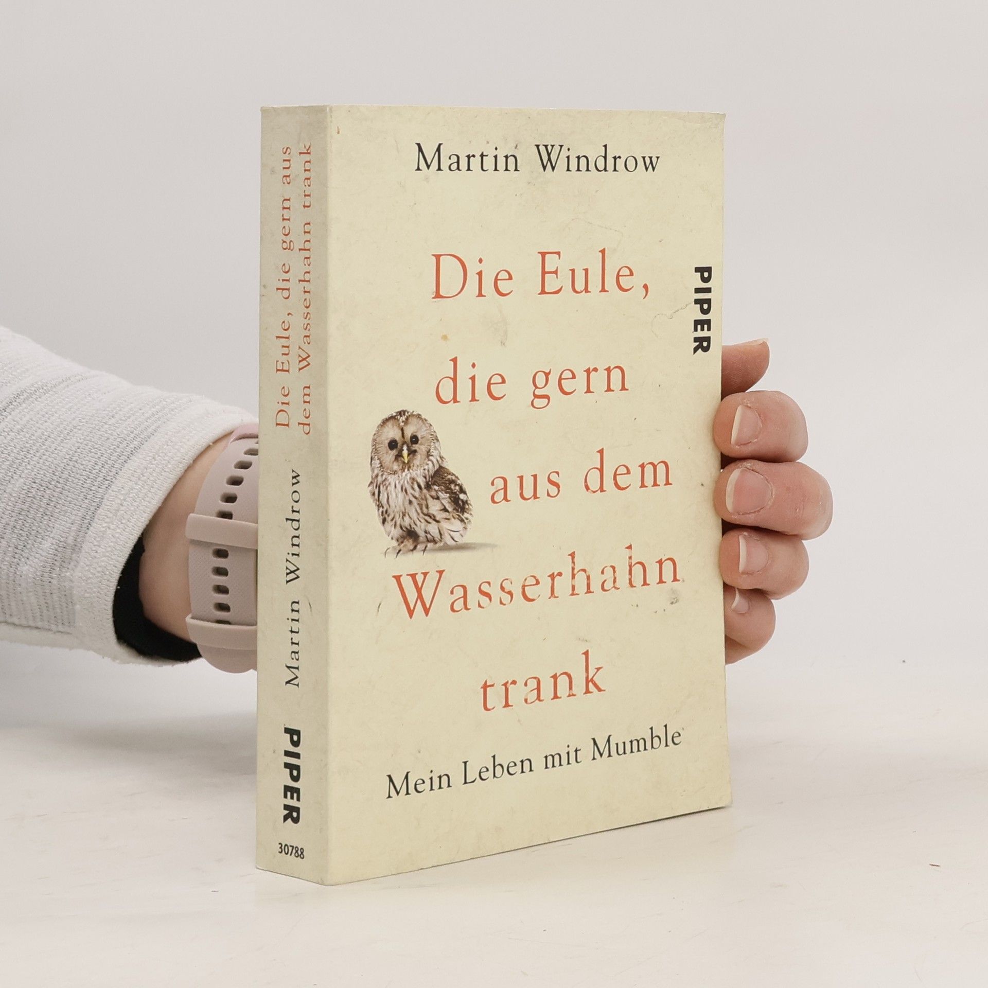 Martin Windrow Die Eule, die gern aus dem Wasserhahn trank
