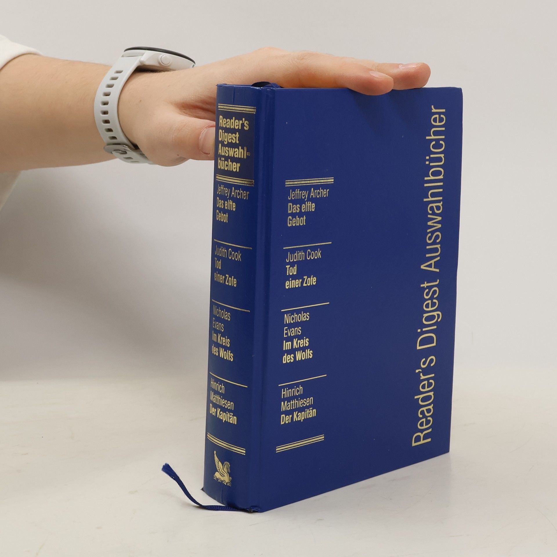 Reader's Digest Auswahlbücher. Dal elfte Gebot. Tod einer Zofe. Im Kreis des Wolfs. Der Kapitän