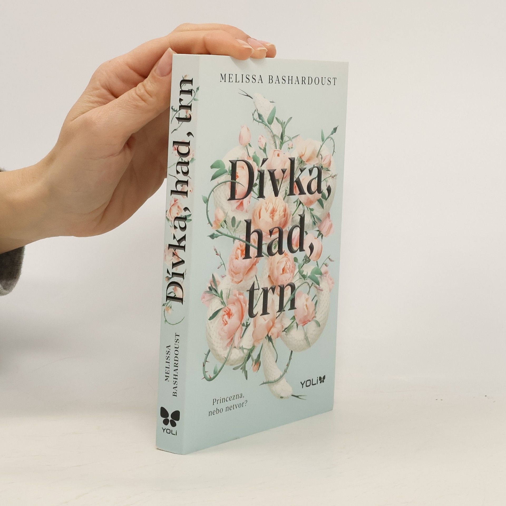 Melissa Bashardoust Dívka, had, trn