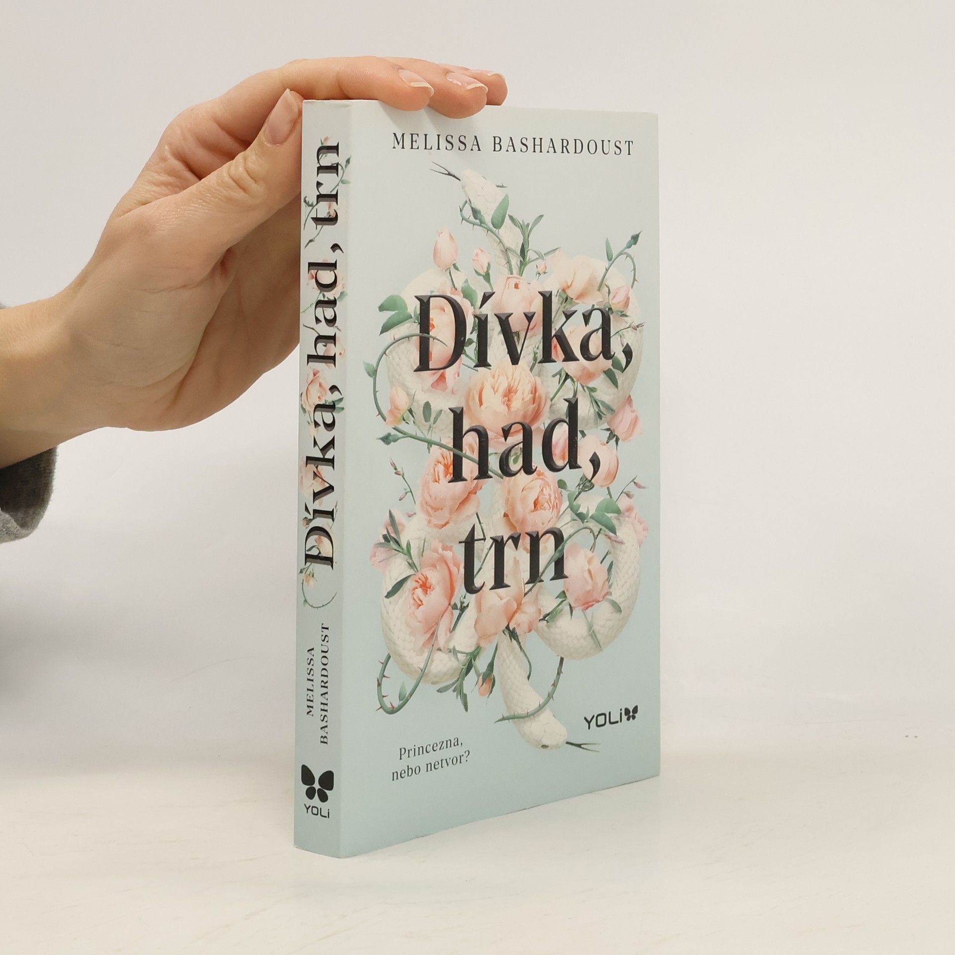 Melissa Bashardoust Dívka, had, trn